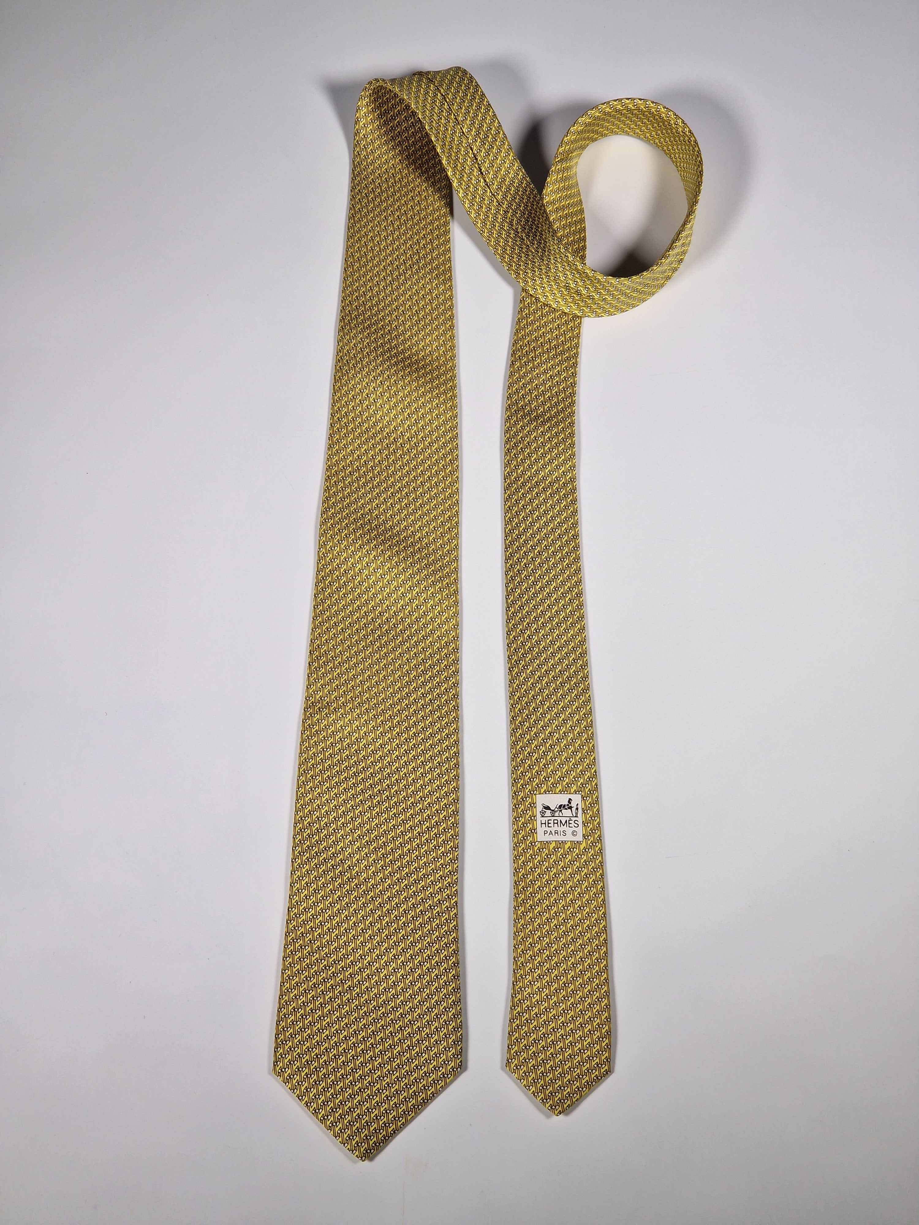 Hermès silk tie yellow H pattern 605806 IA