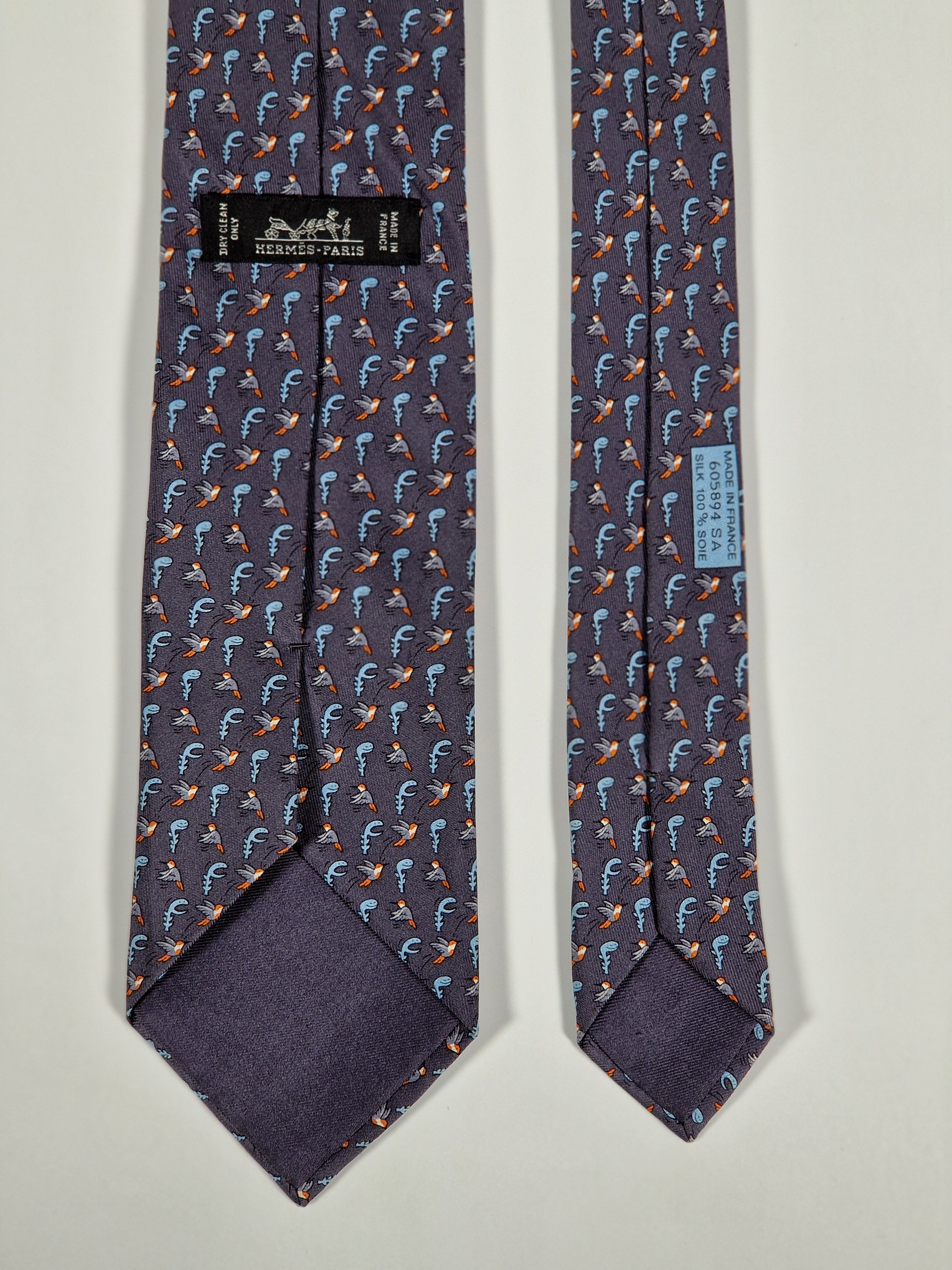 Hermés grey silk tie with bird and plant 605894 SA