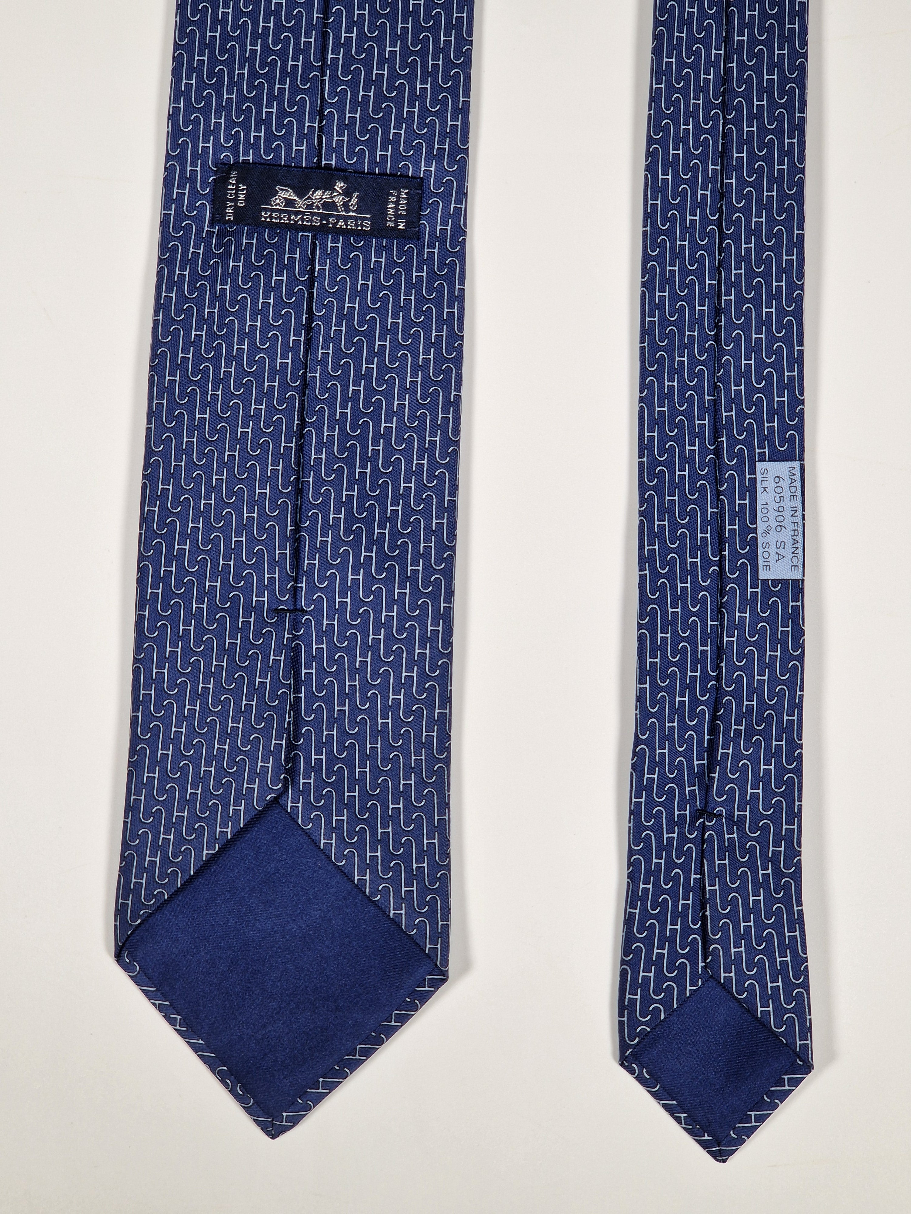 Hermès silk tie blue H pattern 605906 SA