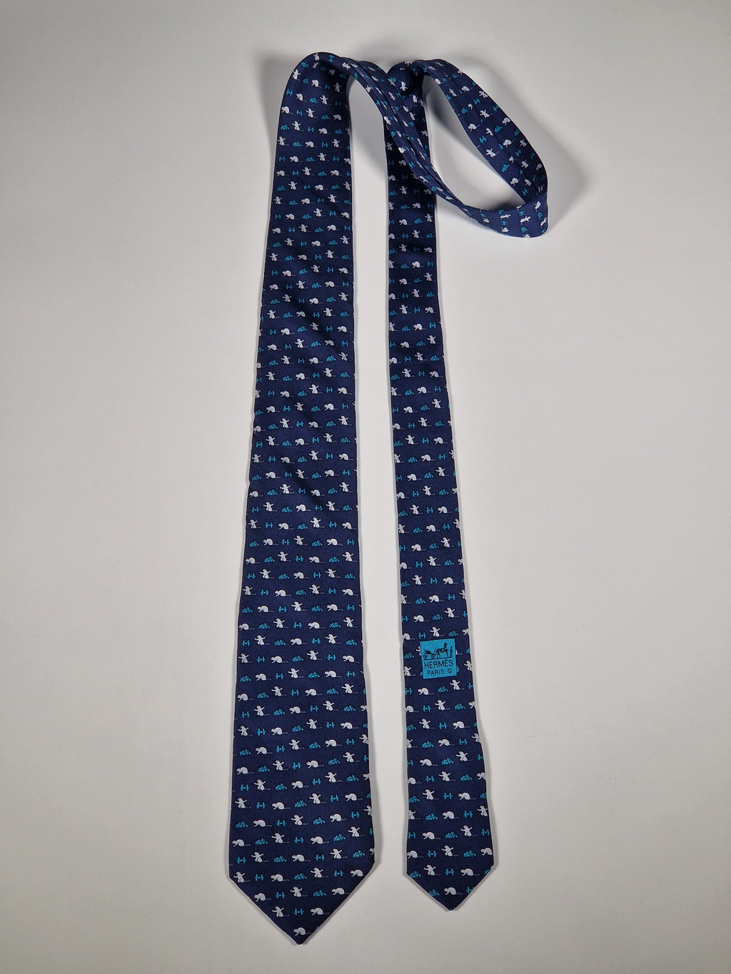 Hermès silk tie blue beaver and H pattern whimsical 605909 SA
