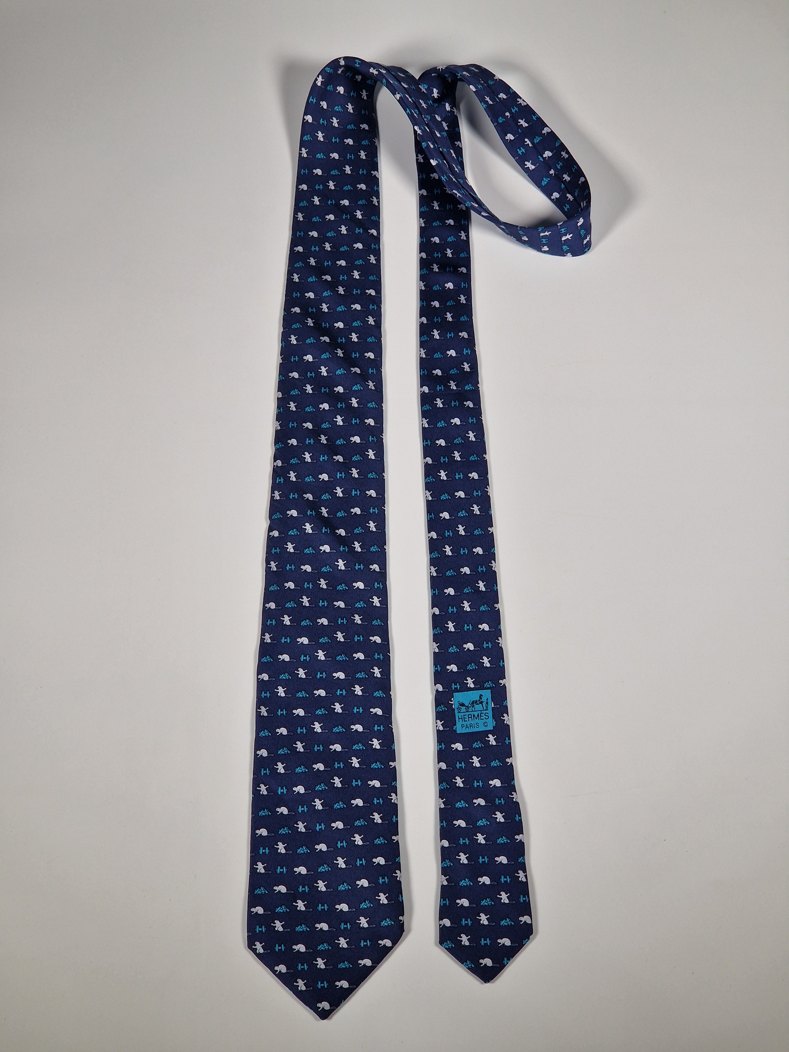 Hermès silk tie blue beaver and H pattern whimsical 605909 SA