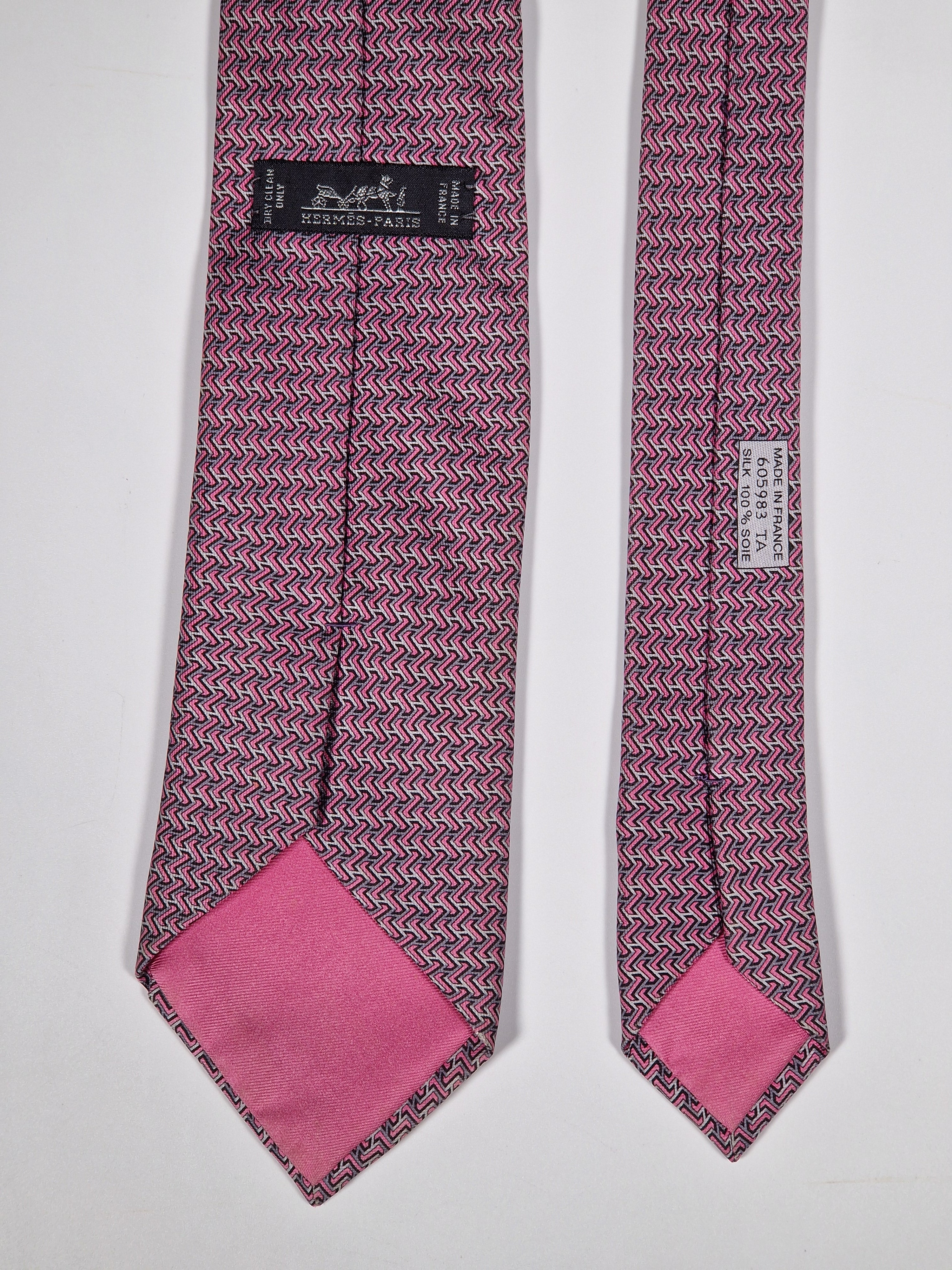 Hermès silk tie pink H pattern 605983 TA