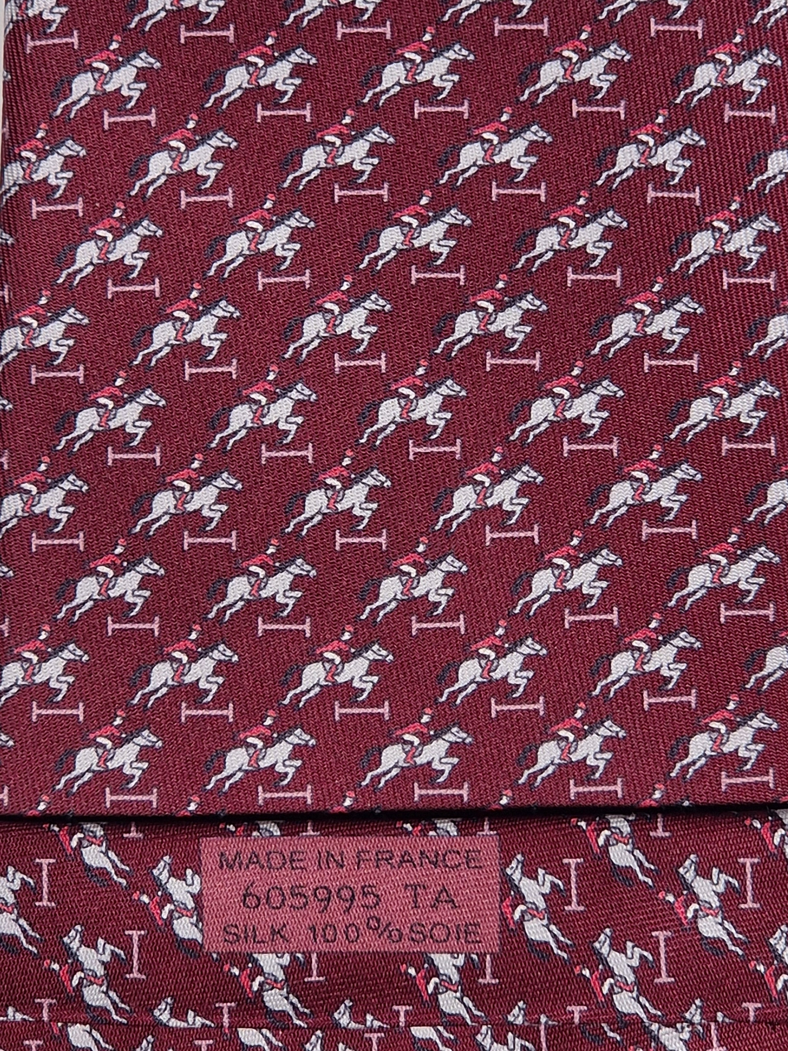Hermés silk tie maroon equestrian pattern 605995 TA with box