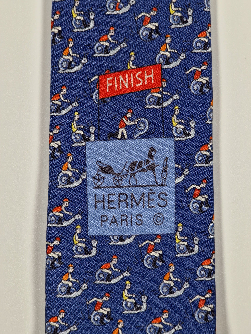Hermés 606160 UA Tie Box