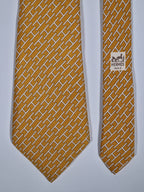Hermés 615 SA Tie, Hermés wide vintage tie