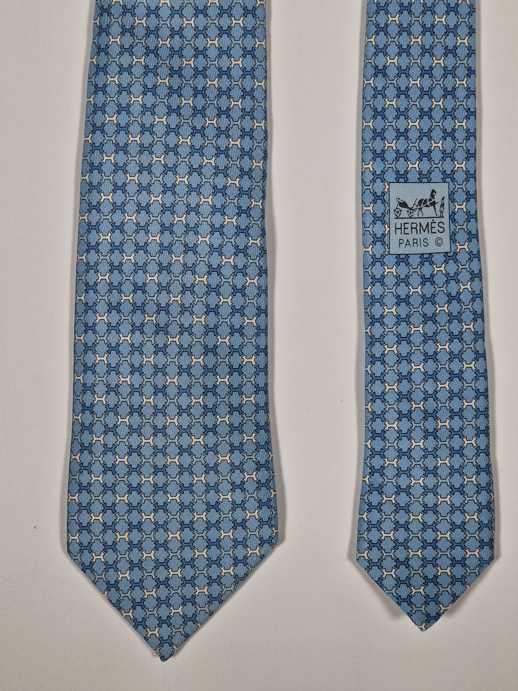 Hermès silk tie blue H pattern 6244 MA