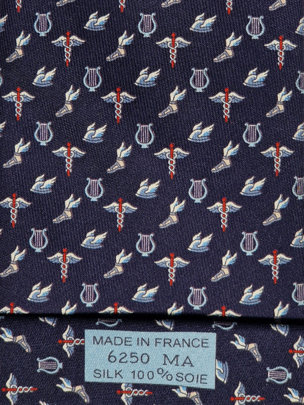 Hermès silk tie blu historical Hermès pattern 6250 MA