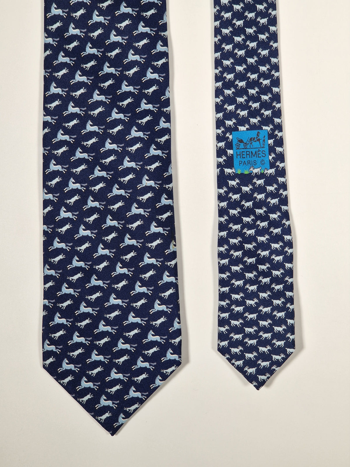 625800 Hermès tie blue horse and goat pattern 625800 HA