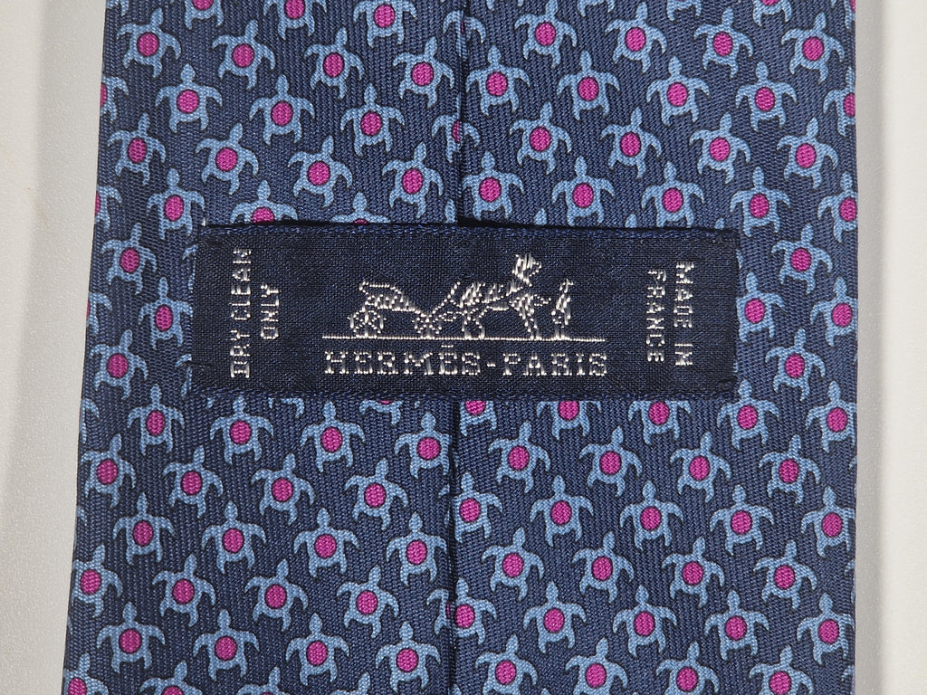 625811 Hermès silk tie blue turtle pattern 625811 TA