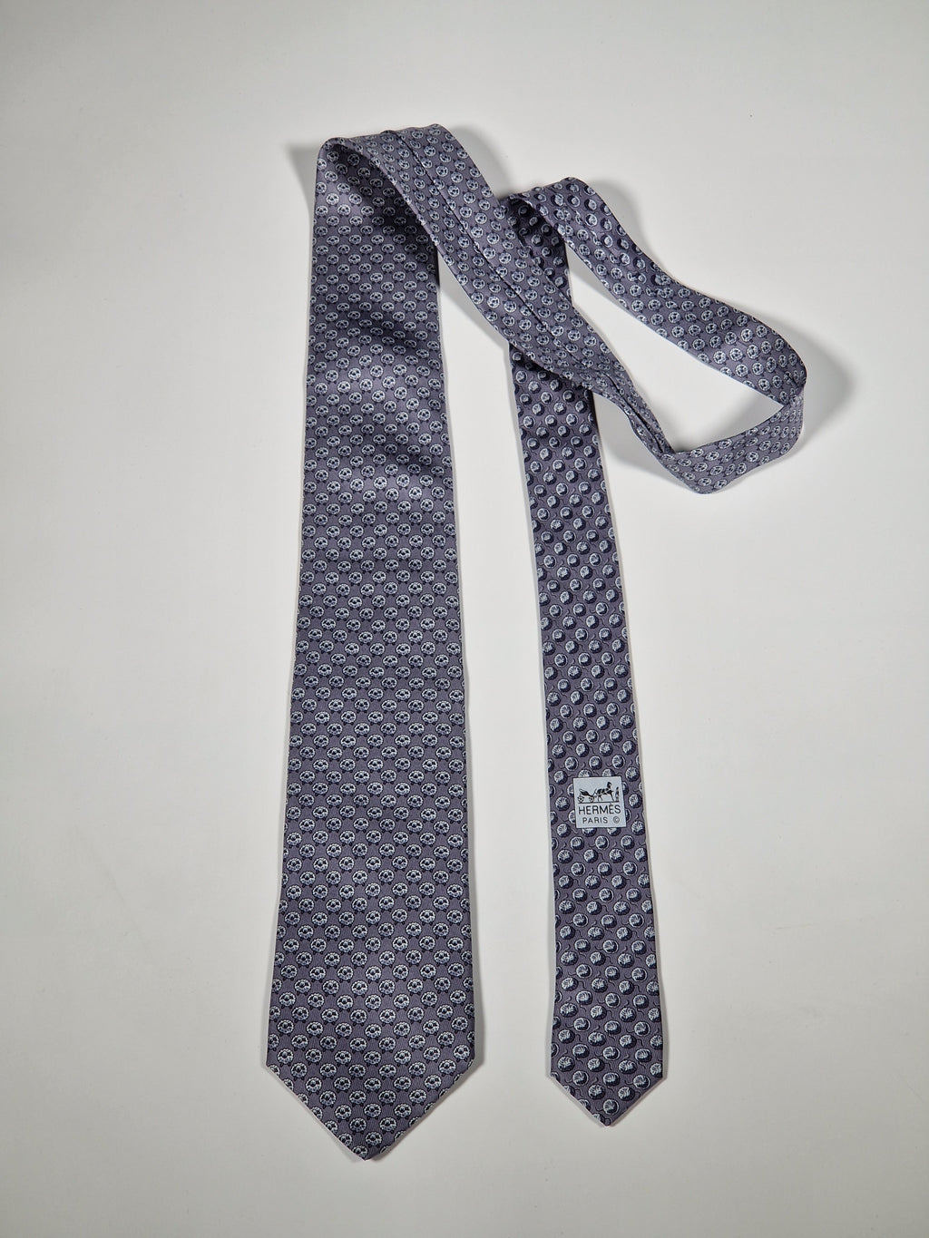 625957 Hermès tie grey whimsical sheep 625957 TA