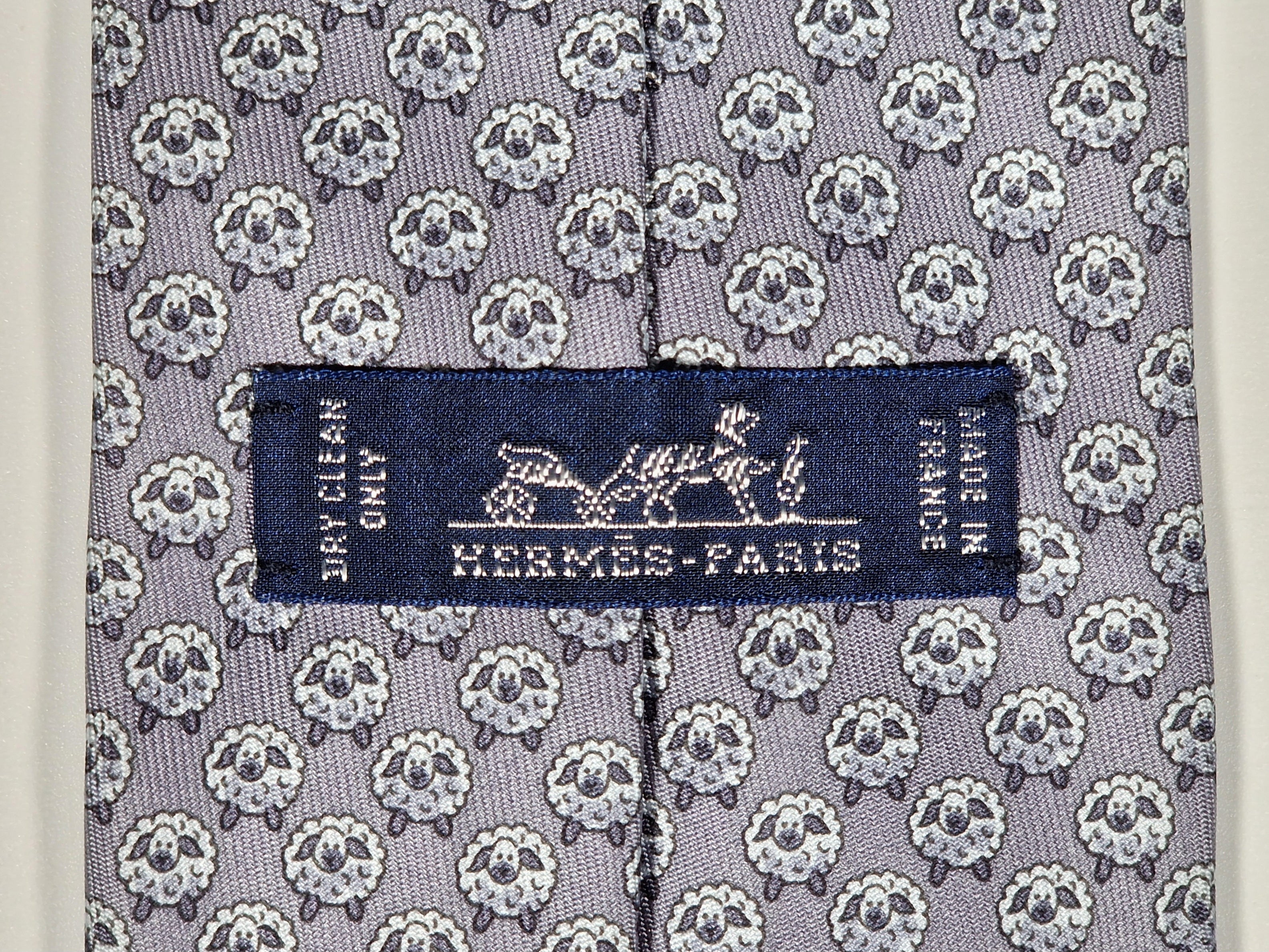 625957 Hermès tie grey whimsical sheep 625957 TA
