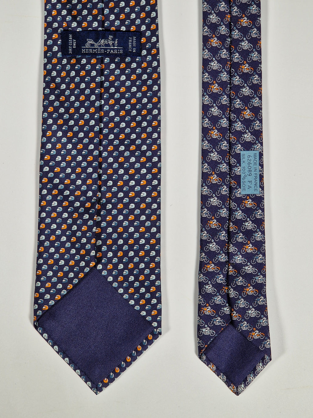 Hermès silk tie blue motorcycle pattern 626089 FA