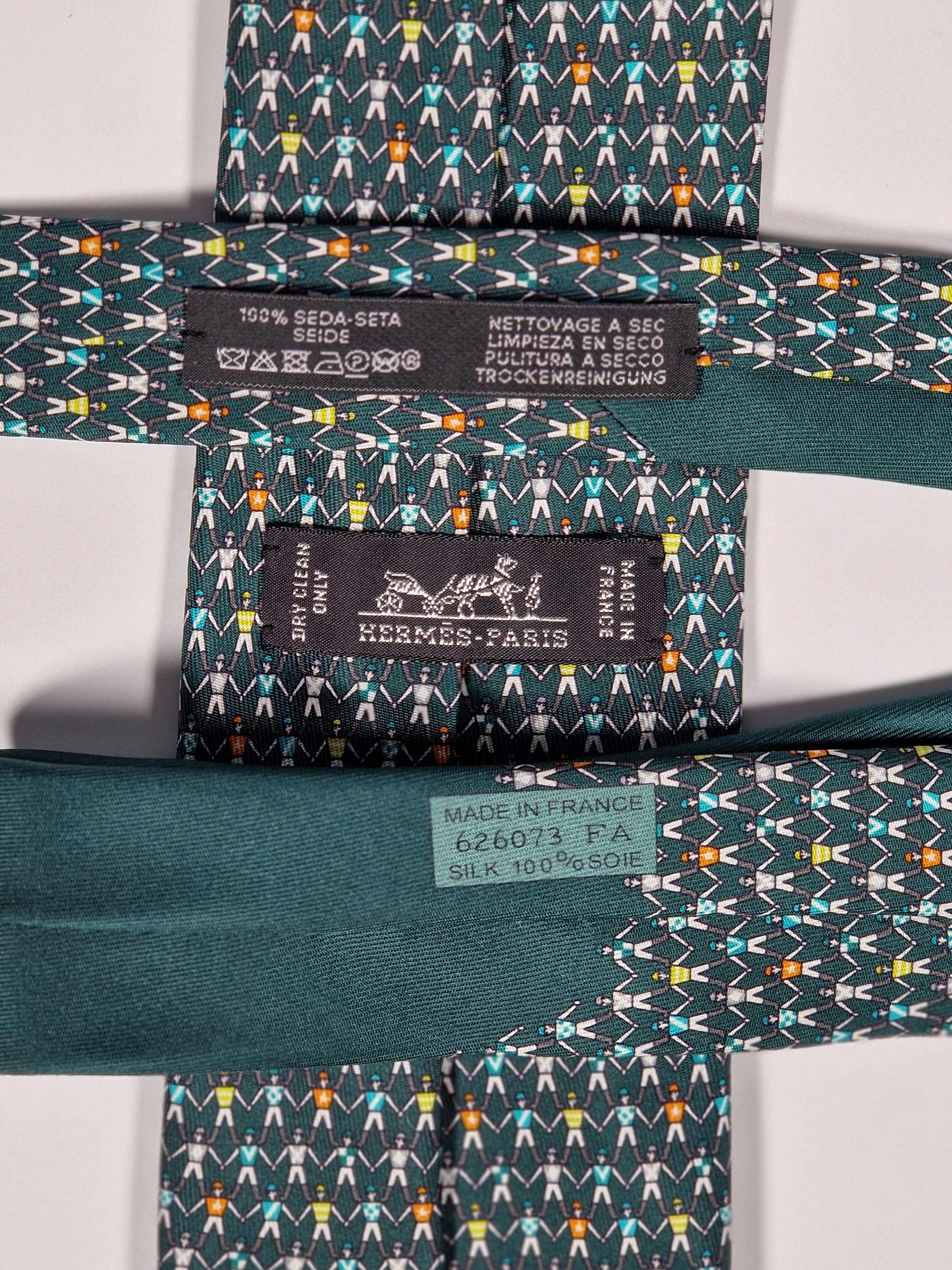 Hermés 626973 FA Tie Box