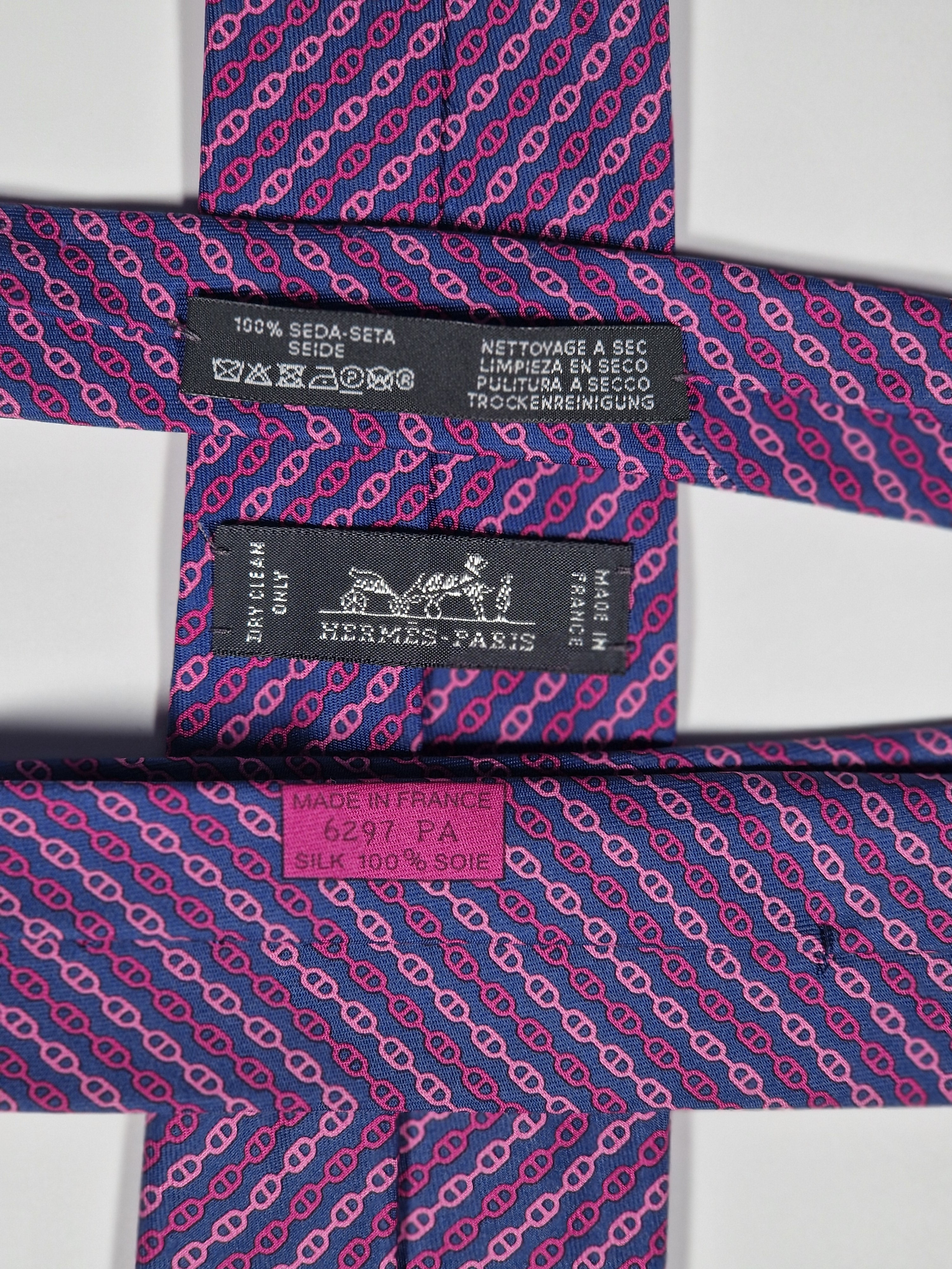 Hermès silk tie blue chain pattern 6297 PA