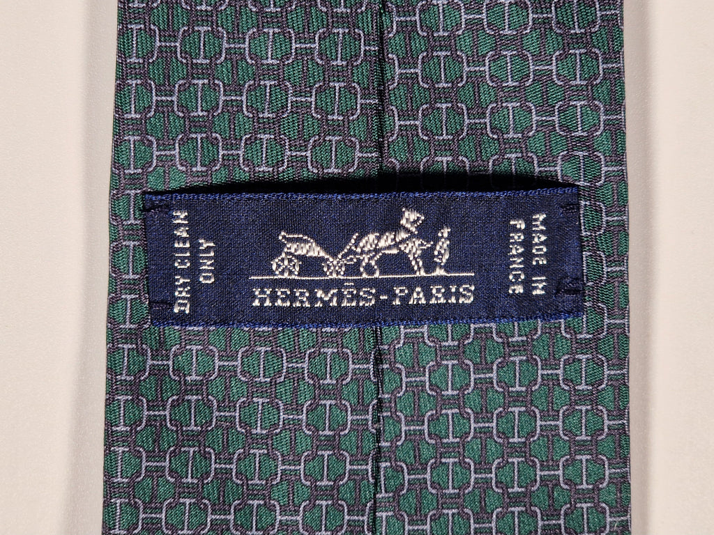 Hermès silk tie green chain pattern and sailboat 6323 PA