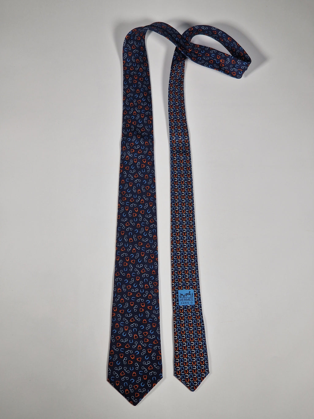 Hermès silk tie blue equestrian pattern Hermès 6338 HA tie blue