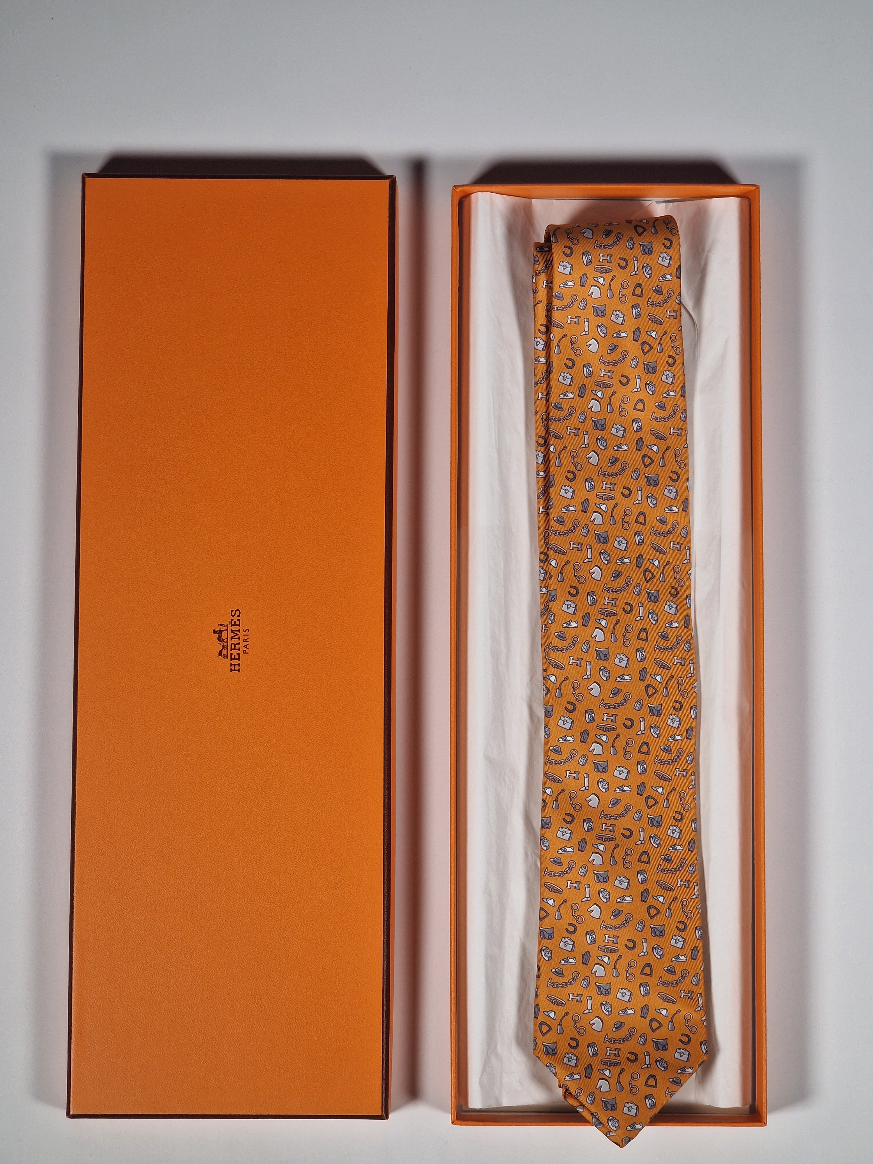 Hermès silk tie orange quincaillerie du faub pattern 6354 HA with box