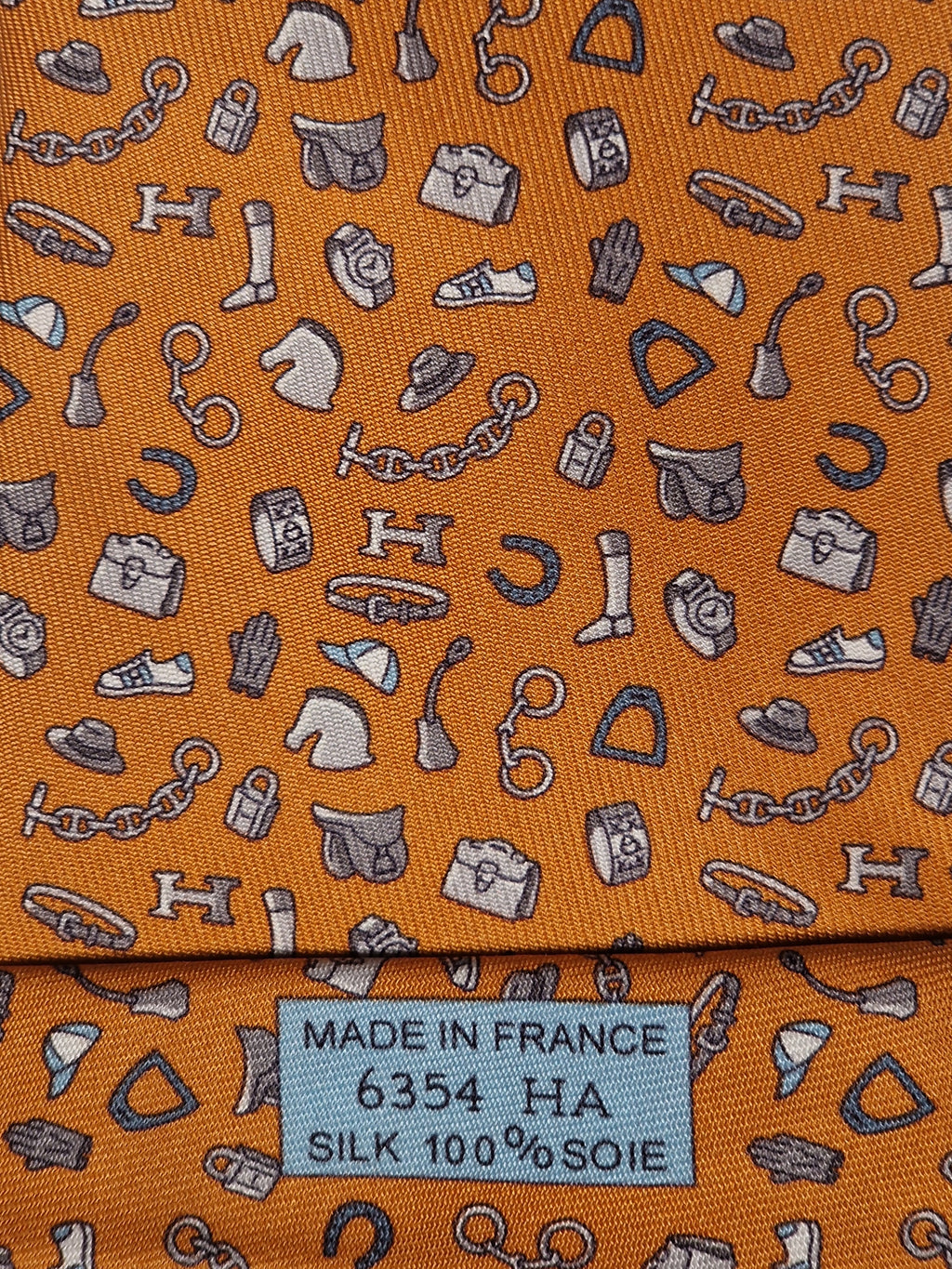 Hermès silk tie orange quincaillerie du faub pattern 6354 HA with box