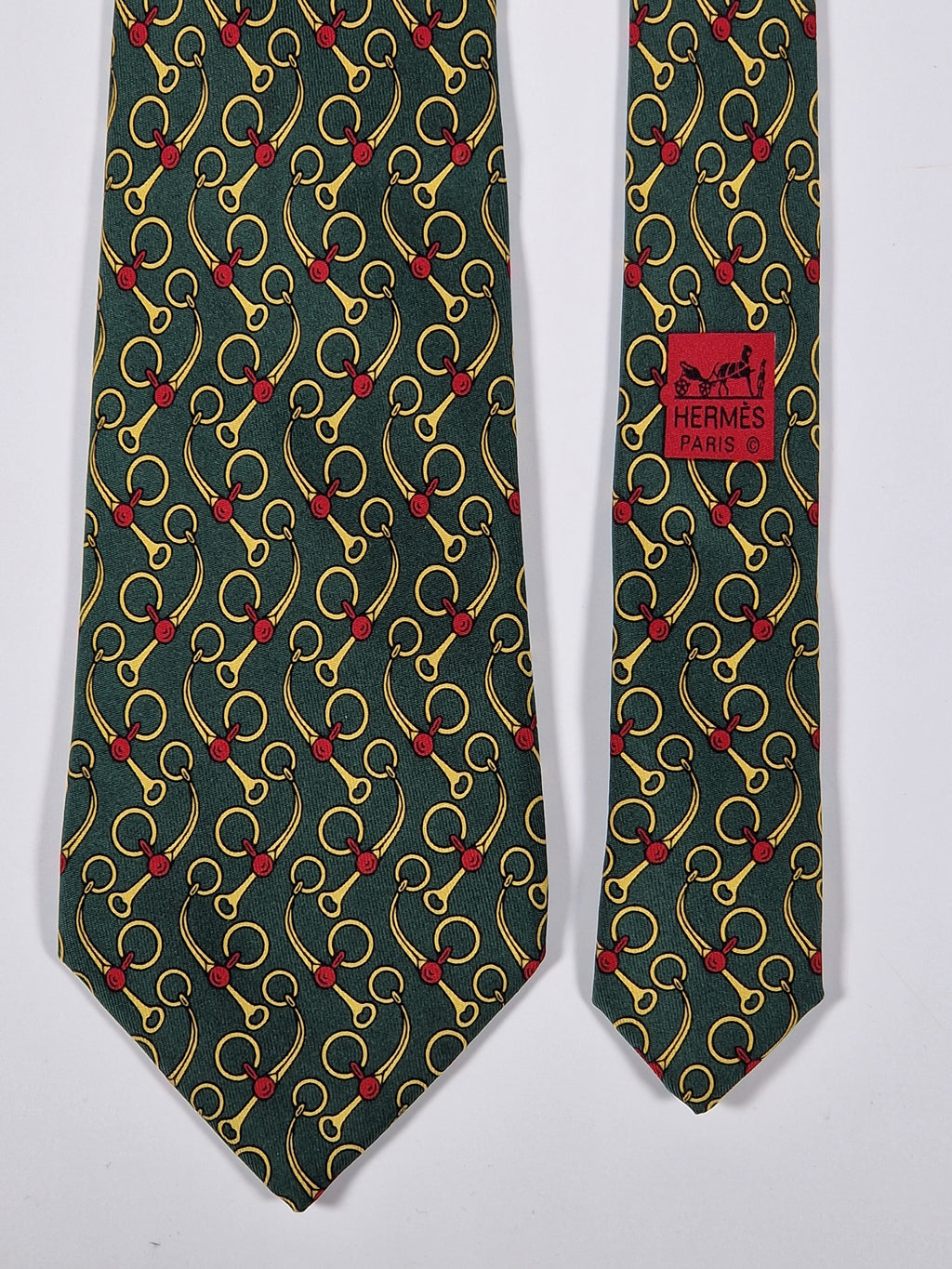 Hermès silk tie gren equstrian pattern Hermès 643 TA tie green