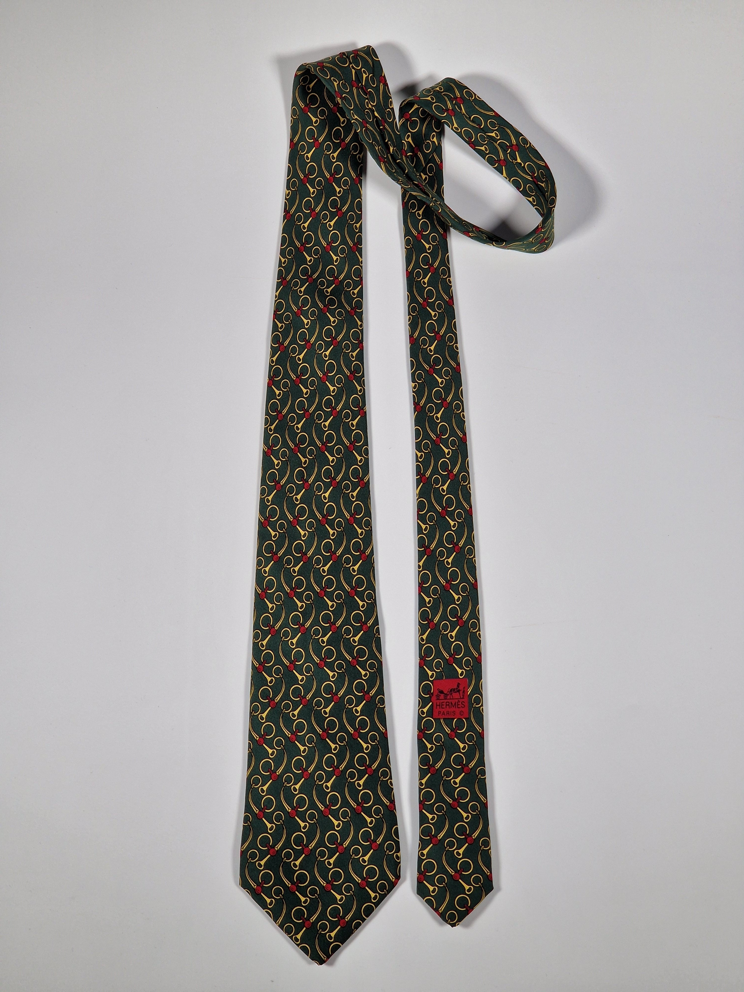 Hermès silk tie gren equstrian pattern Hermès 643 TA tie green