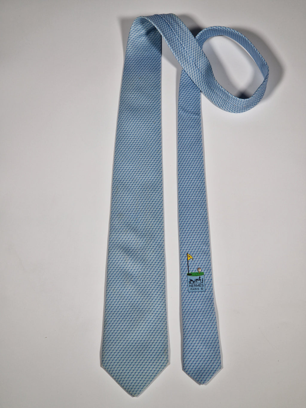 645701  Hermès silk tie blue golf pattern 645701  PA