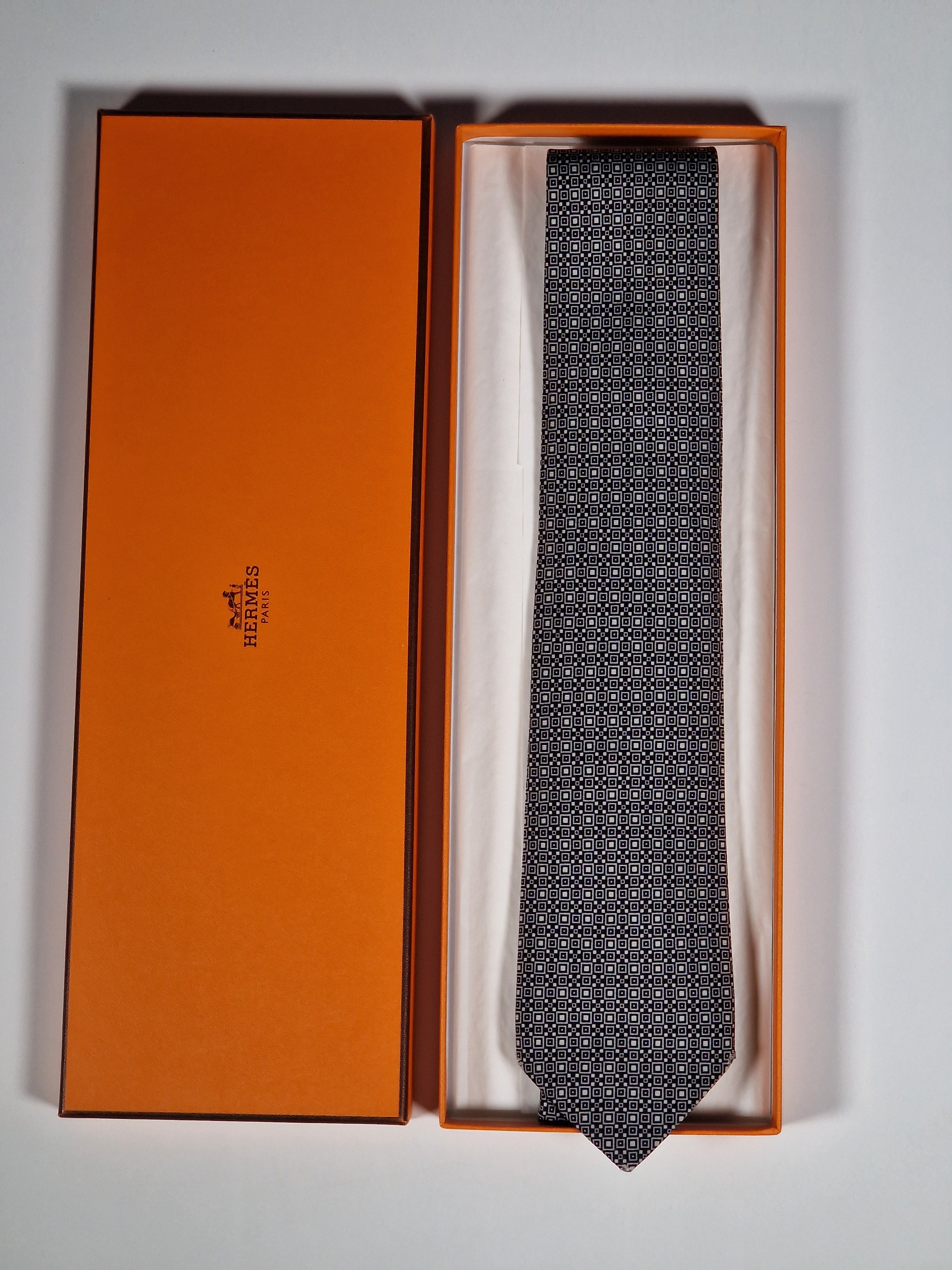 Hermès silk tie black and white Barcode pattern 645751 IA with box