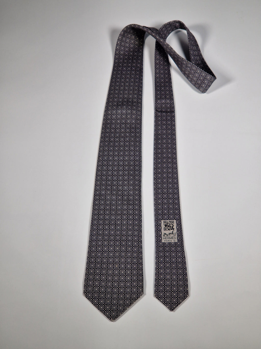 Hermès silk tie black and white Barcode pattern 645751 IA with box
