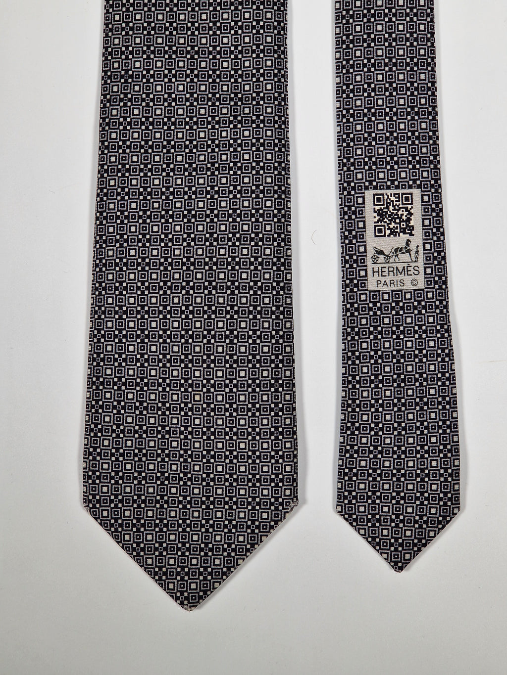 Hermès silk tie black and white Barcode pattern 645751 IA with box