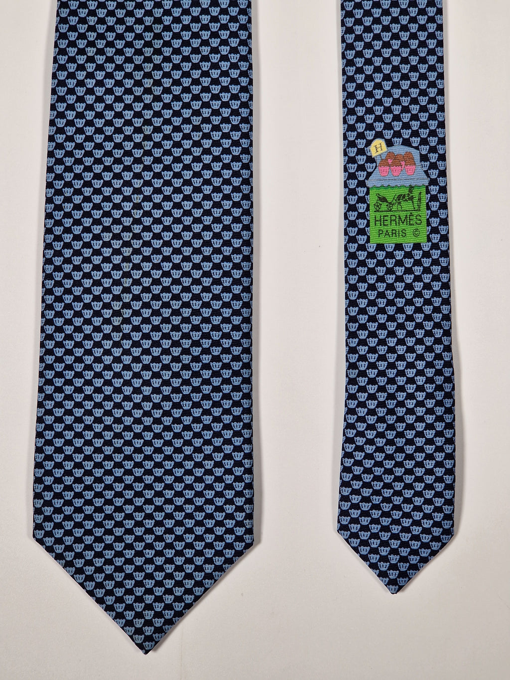 Hermès silk tie blue whimsical cupcake pattern 645790 HA