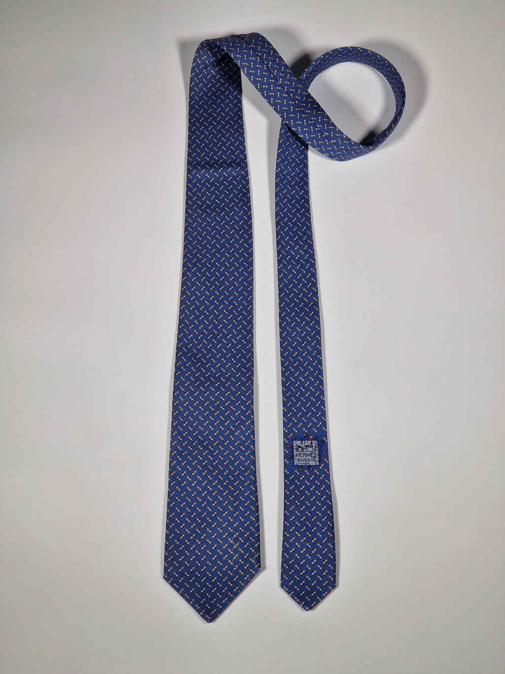645862 Hermès tie blue electrical resistors 645862 IA