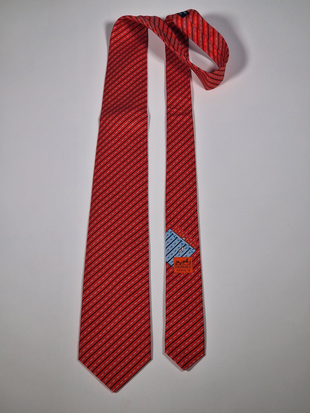 Hermès silk tie red swimming lanes pattern 646081 FA