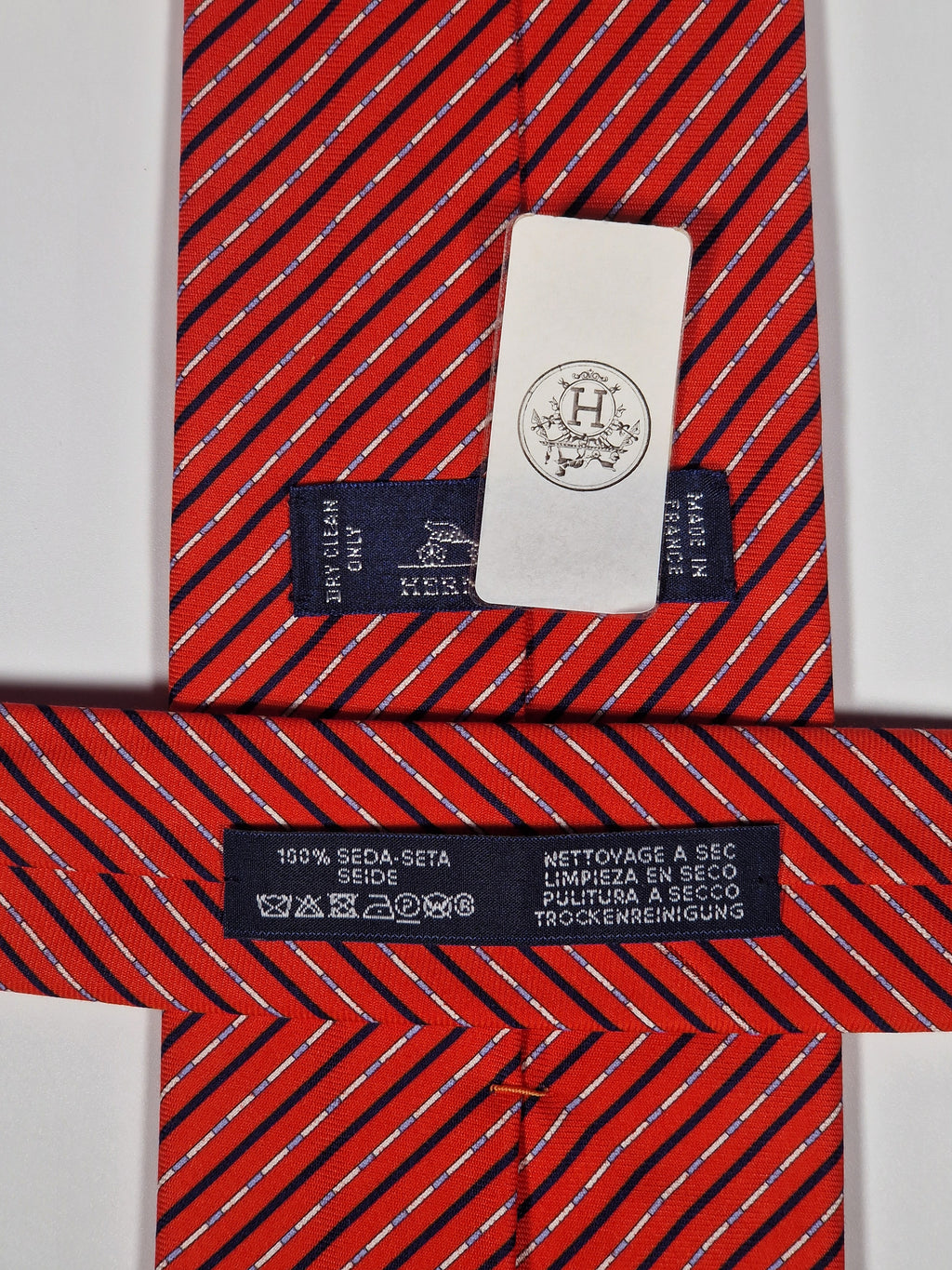 Hermès silk tie red swimming lanes pattern 646081 FA