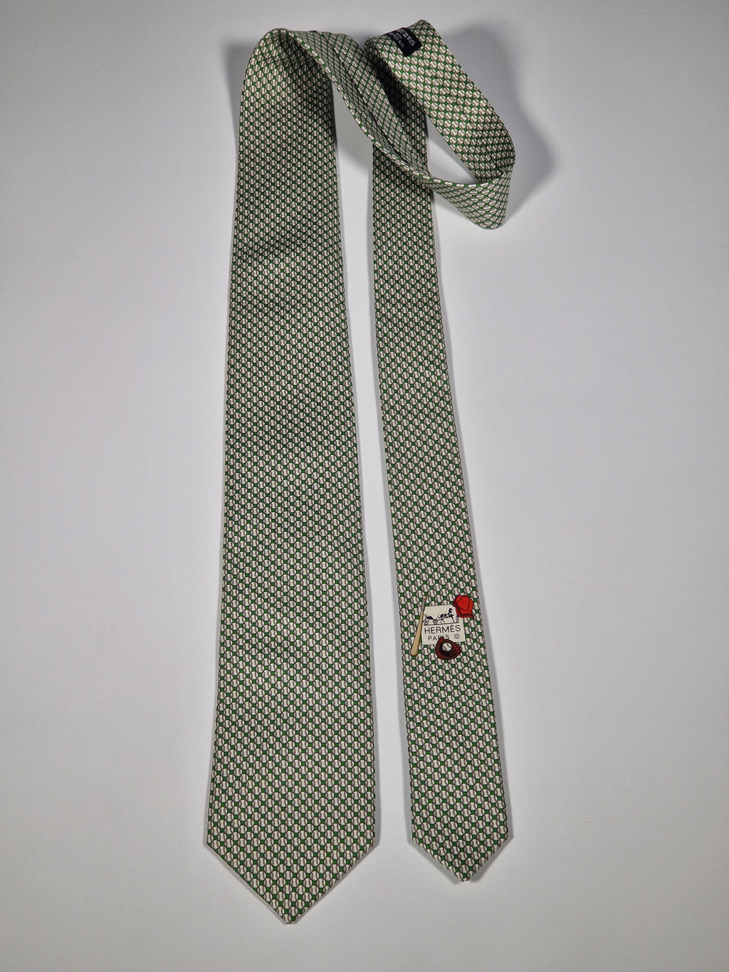 Hermès silk tie green basebal pattern 646083 FA