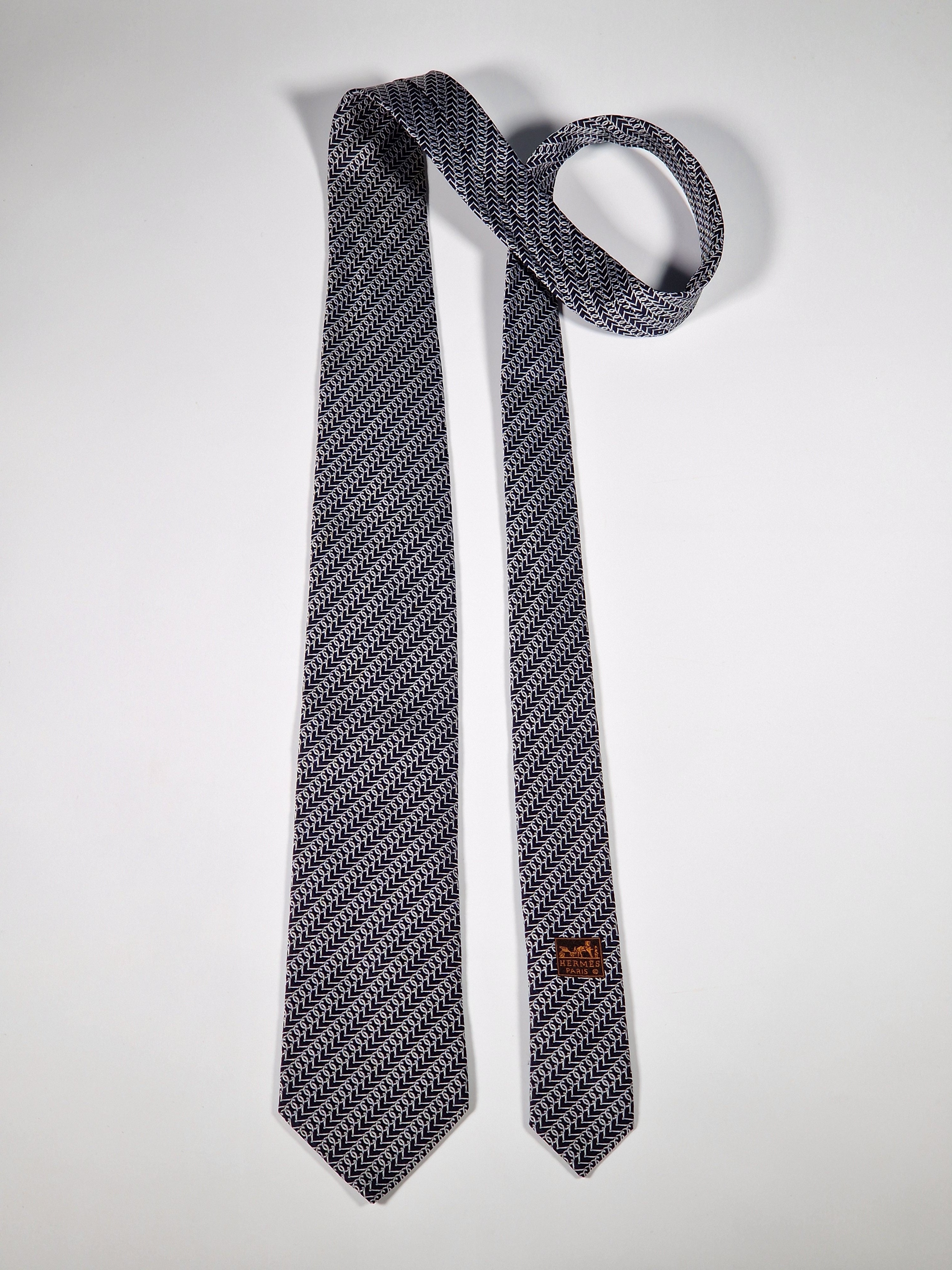 Hermès jaquard silk tie blacj equestrian pattern 655262 T