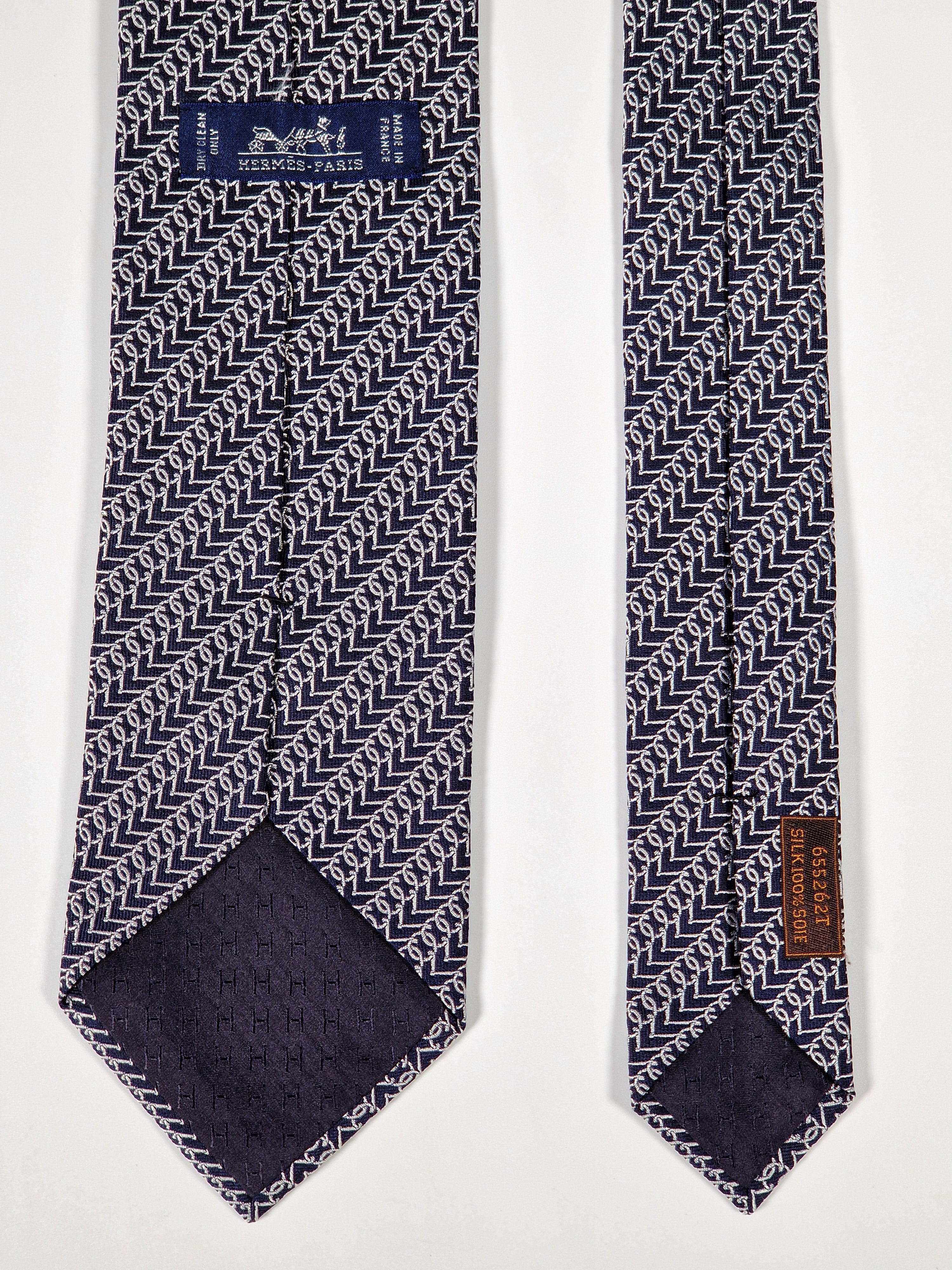 Hermès jaquard silk tie blacj equestrian pattern 655262 T