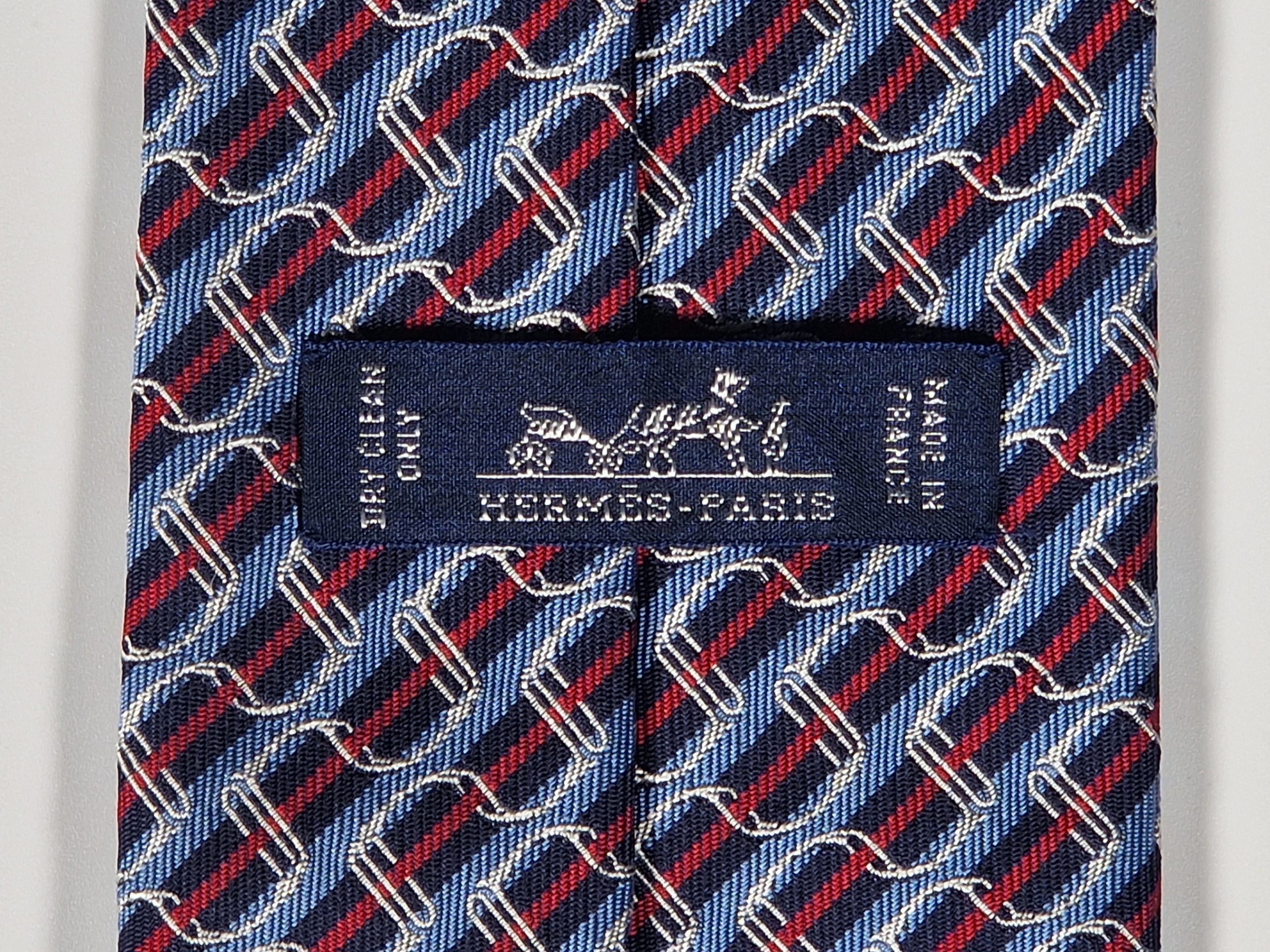 Hermès jacquard silk tie blue striped equestrian horses 655436 T