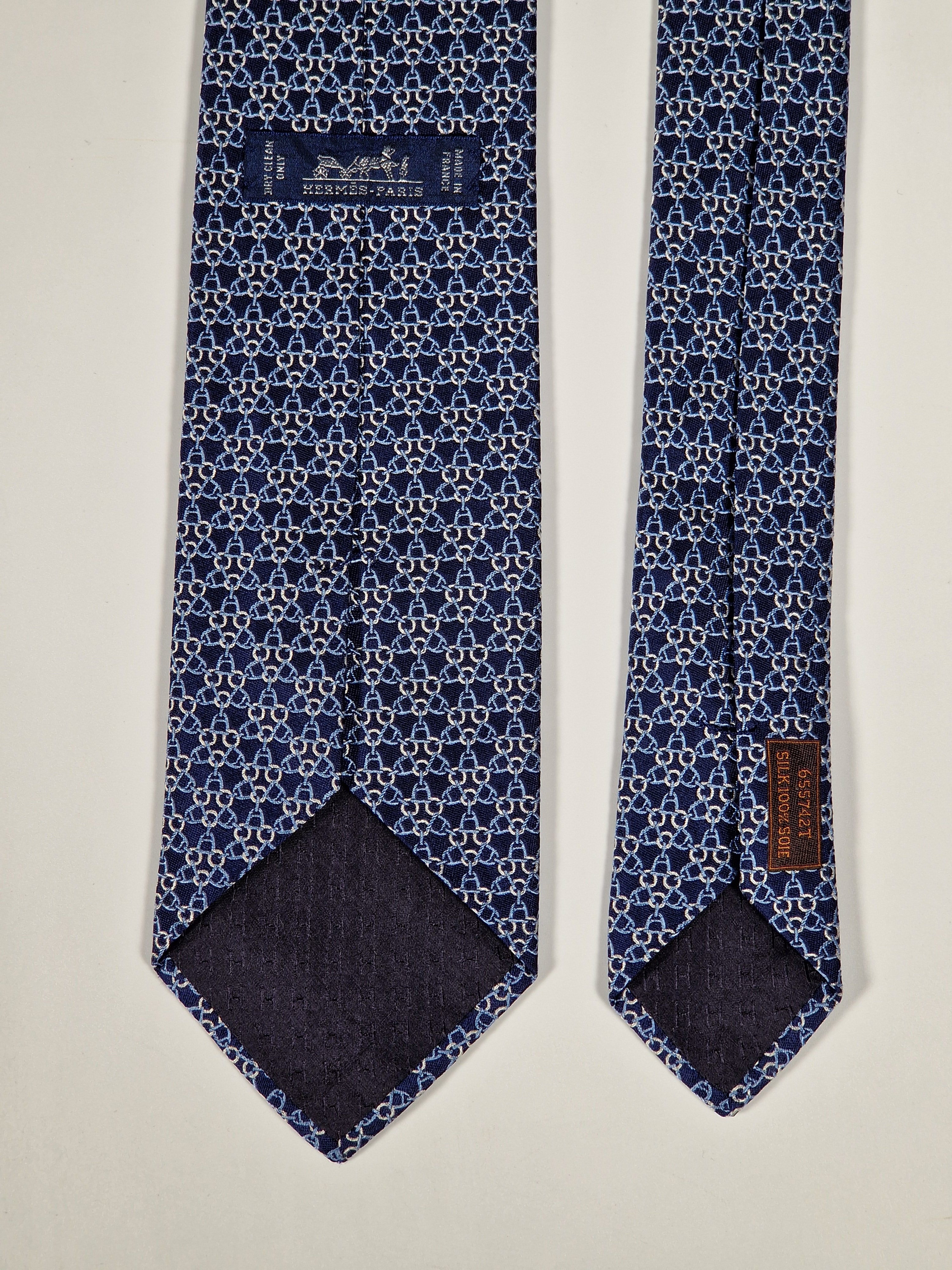 Hermès jaquard silk tie blue equestrian pattern 655742 T with box