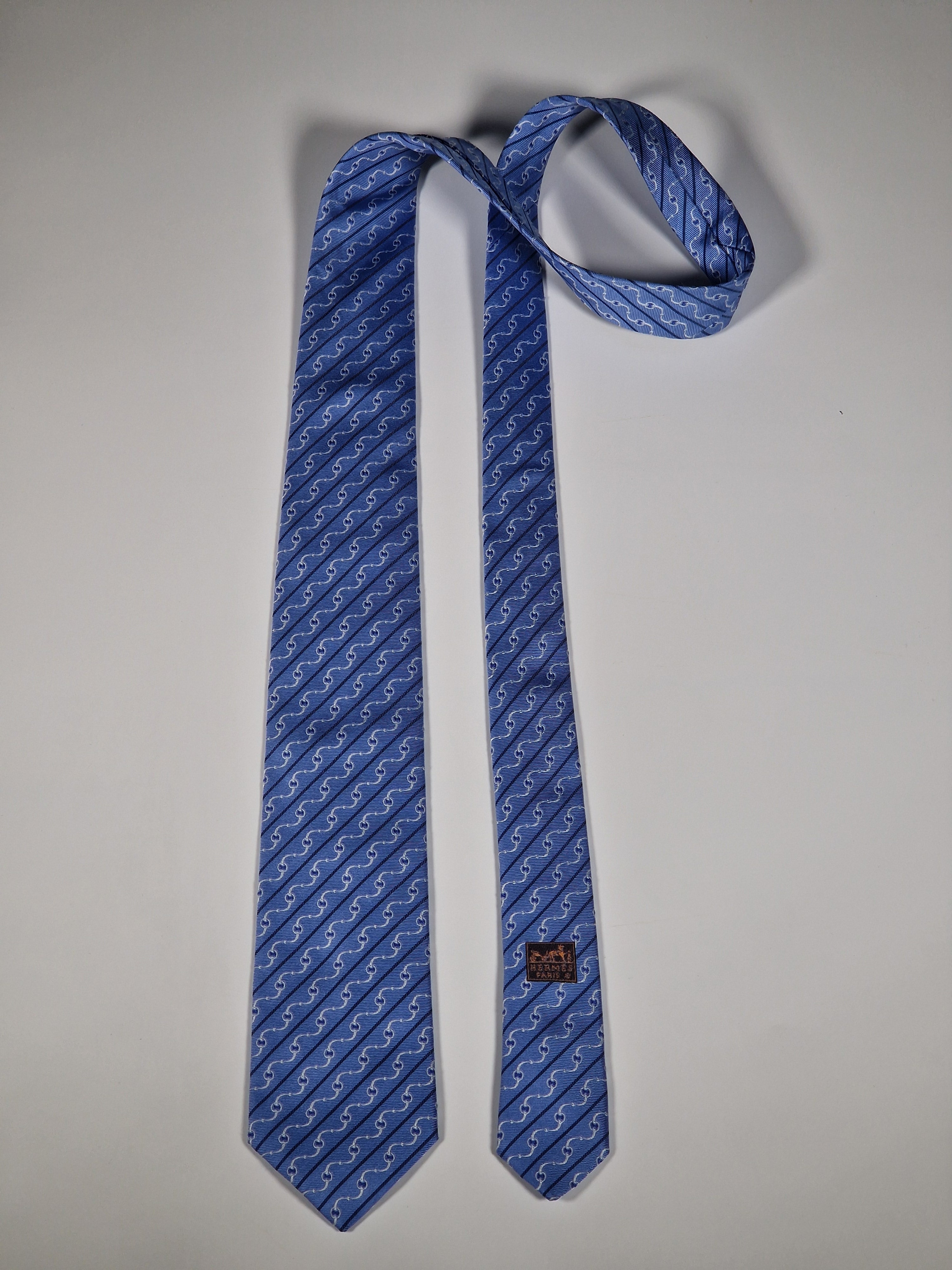 Hermès jacquard silk tie blue equestrian pattern 655832 T