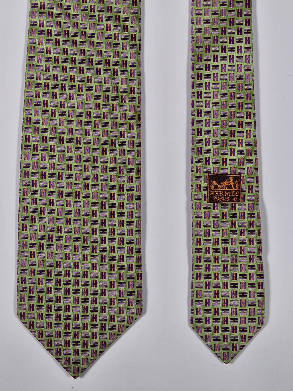 Hermès silk jaquard tie green purple H pattern 659075 T
