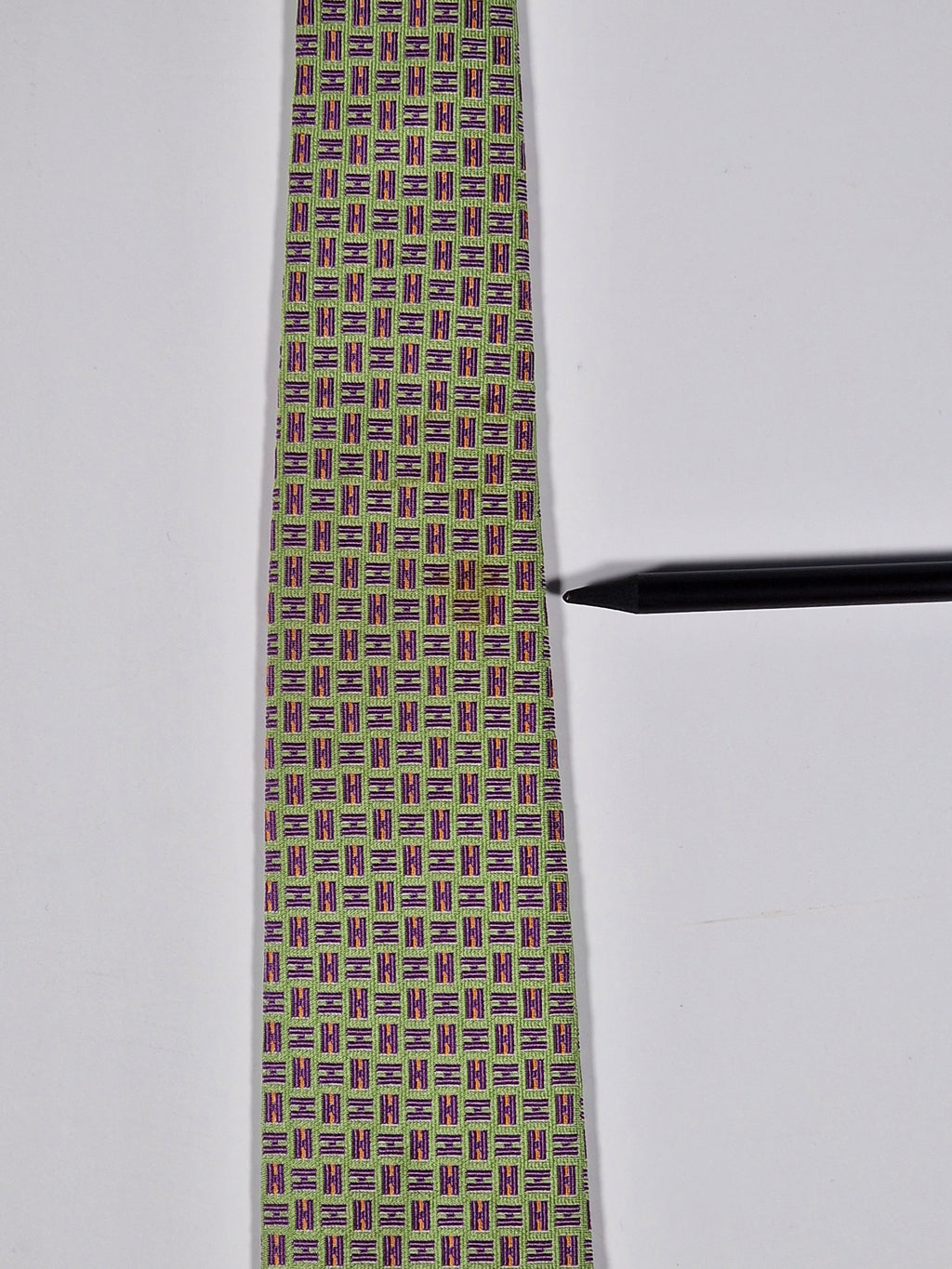 Hermès silk jaquard tie green purple H pattern 659075 T
