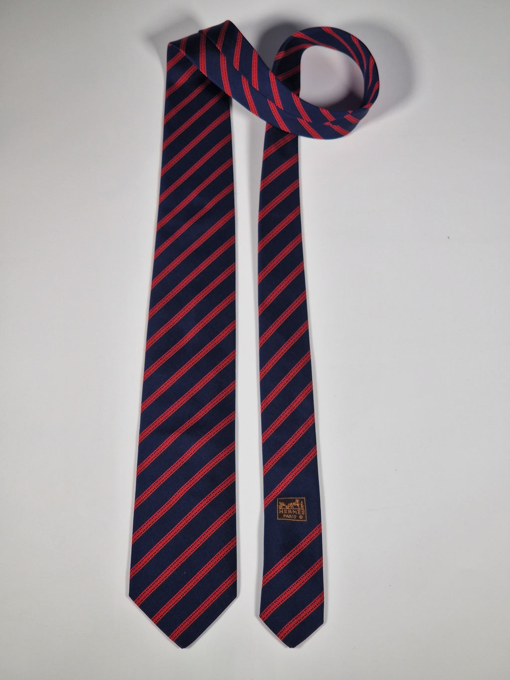 Hermès jacquard silk tie blue red striped 659192 T