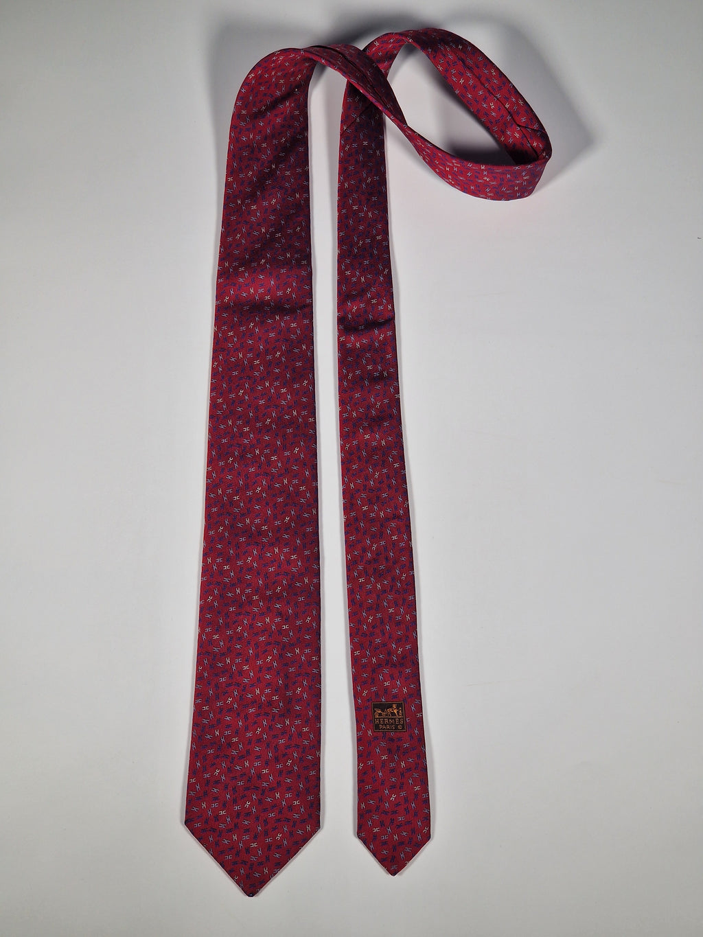 Hermès jacquard silk tie red H pattern 659194 T
