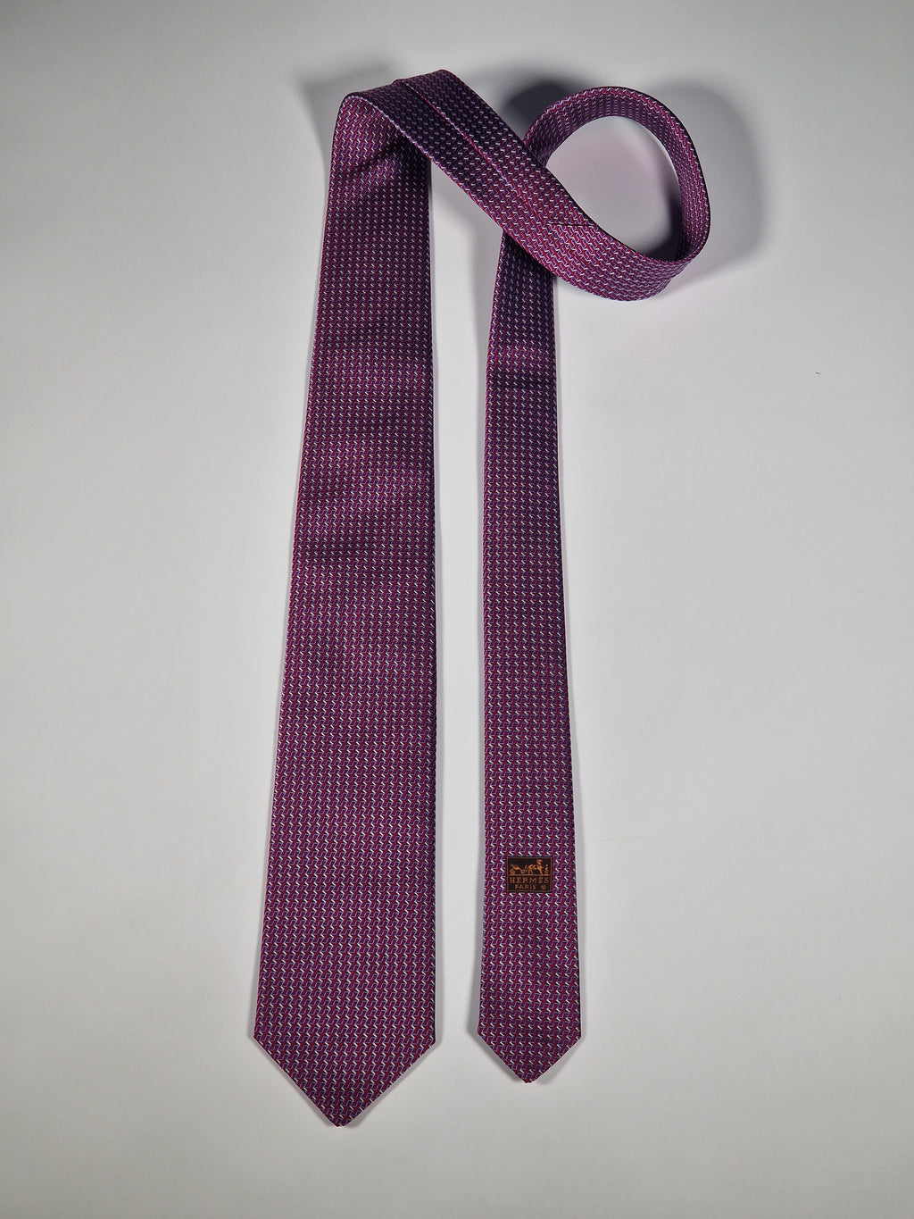 Hermès jacquard silk tie red H pattern 659225 T
