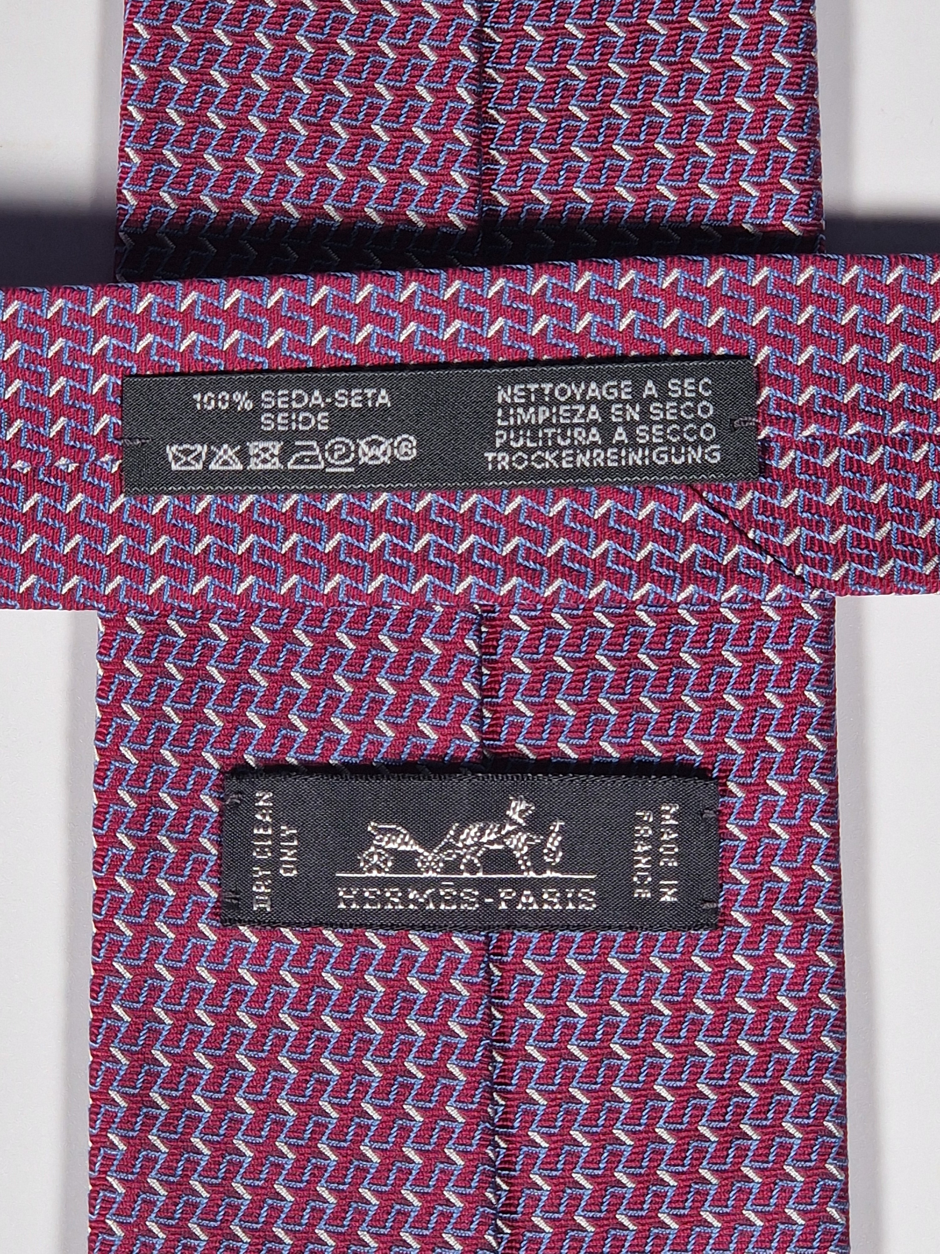 Hermès jacquard silk tie red H pattern 659225 T