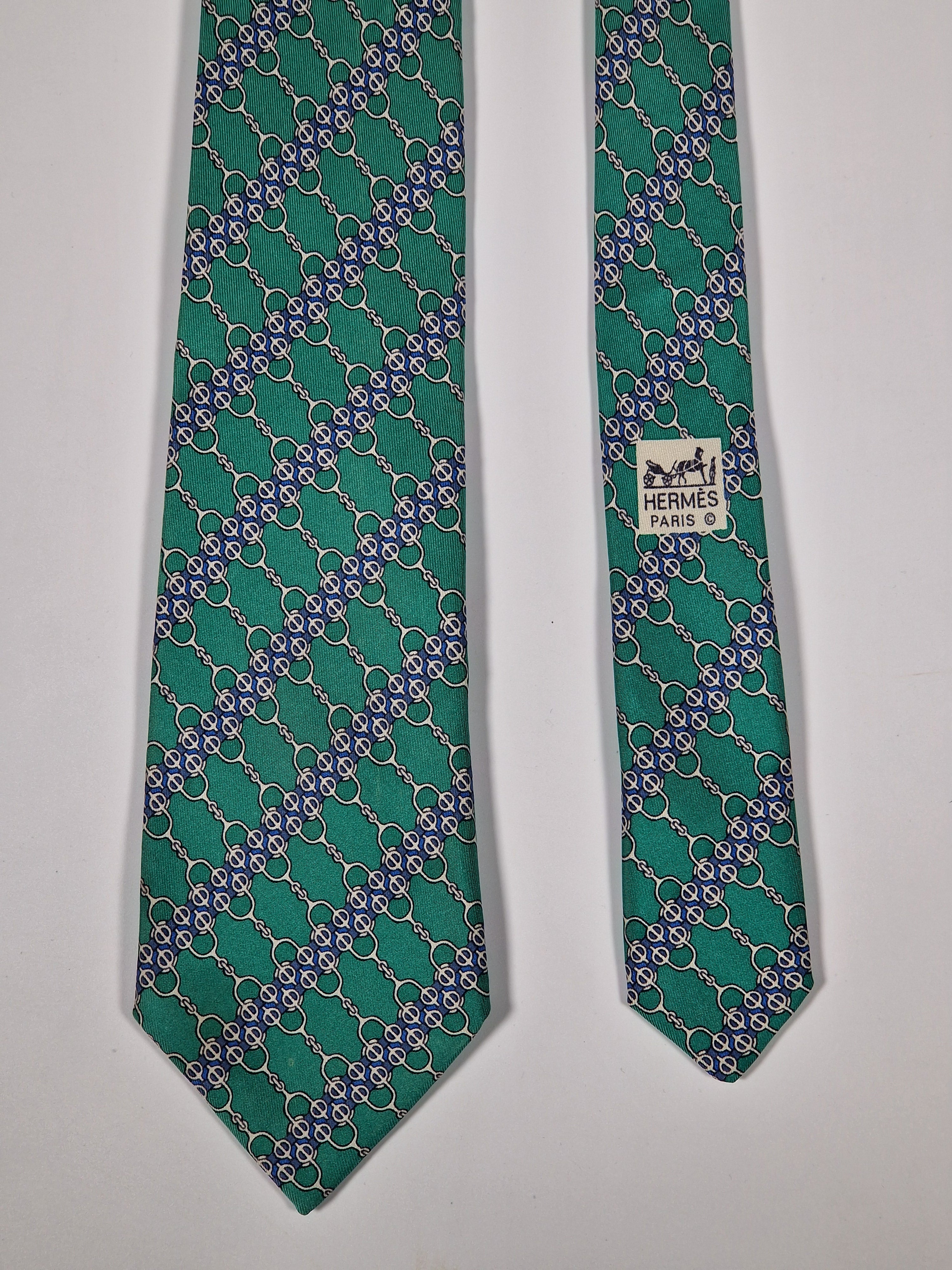 007077 Hermès silk tie green equestrian pattern 7077 OA