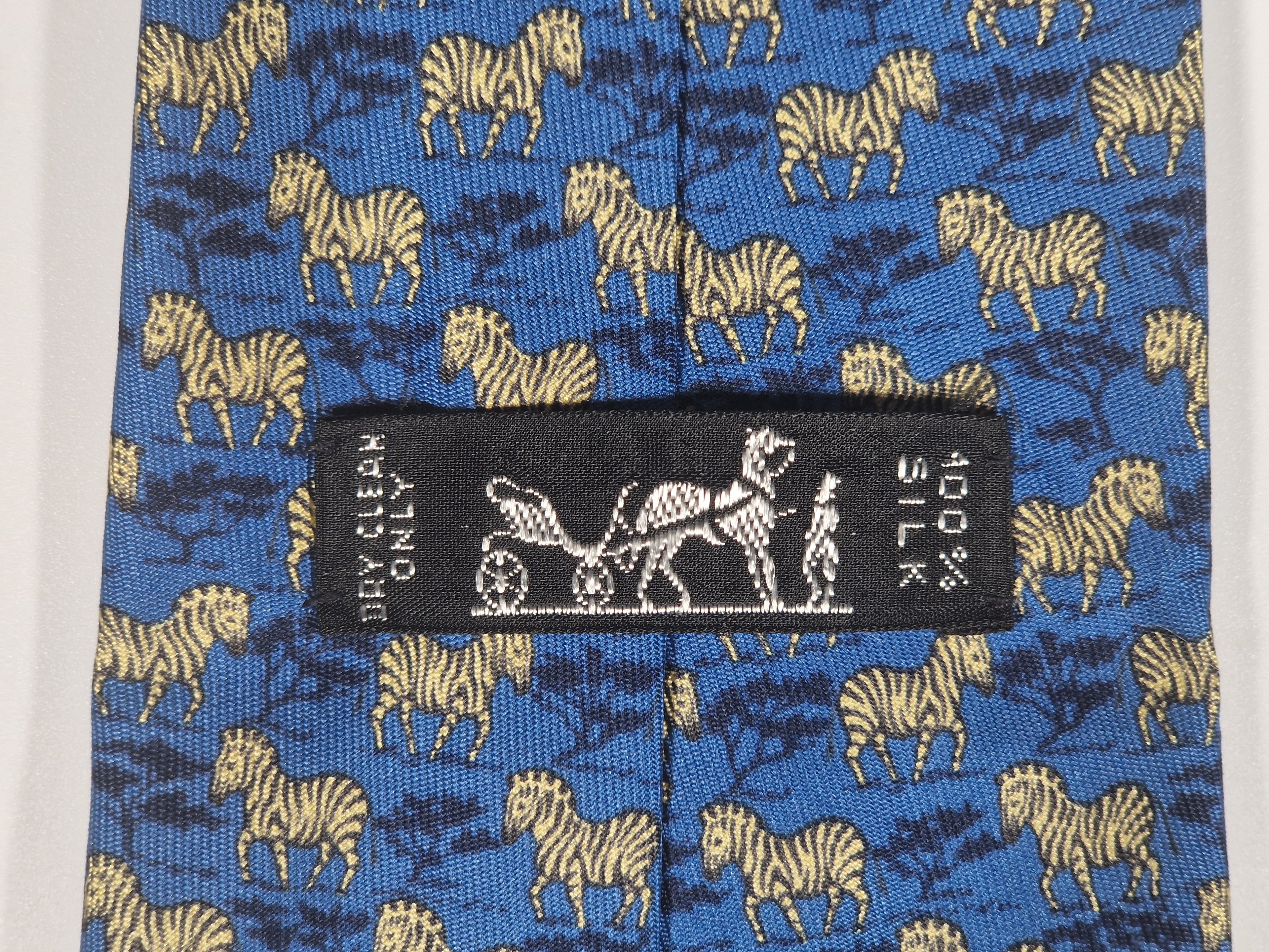 007110 Hermès silk tie blu zebra pattern 7110 OA