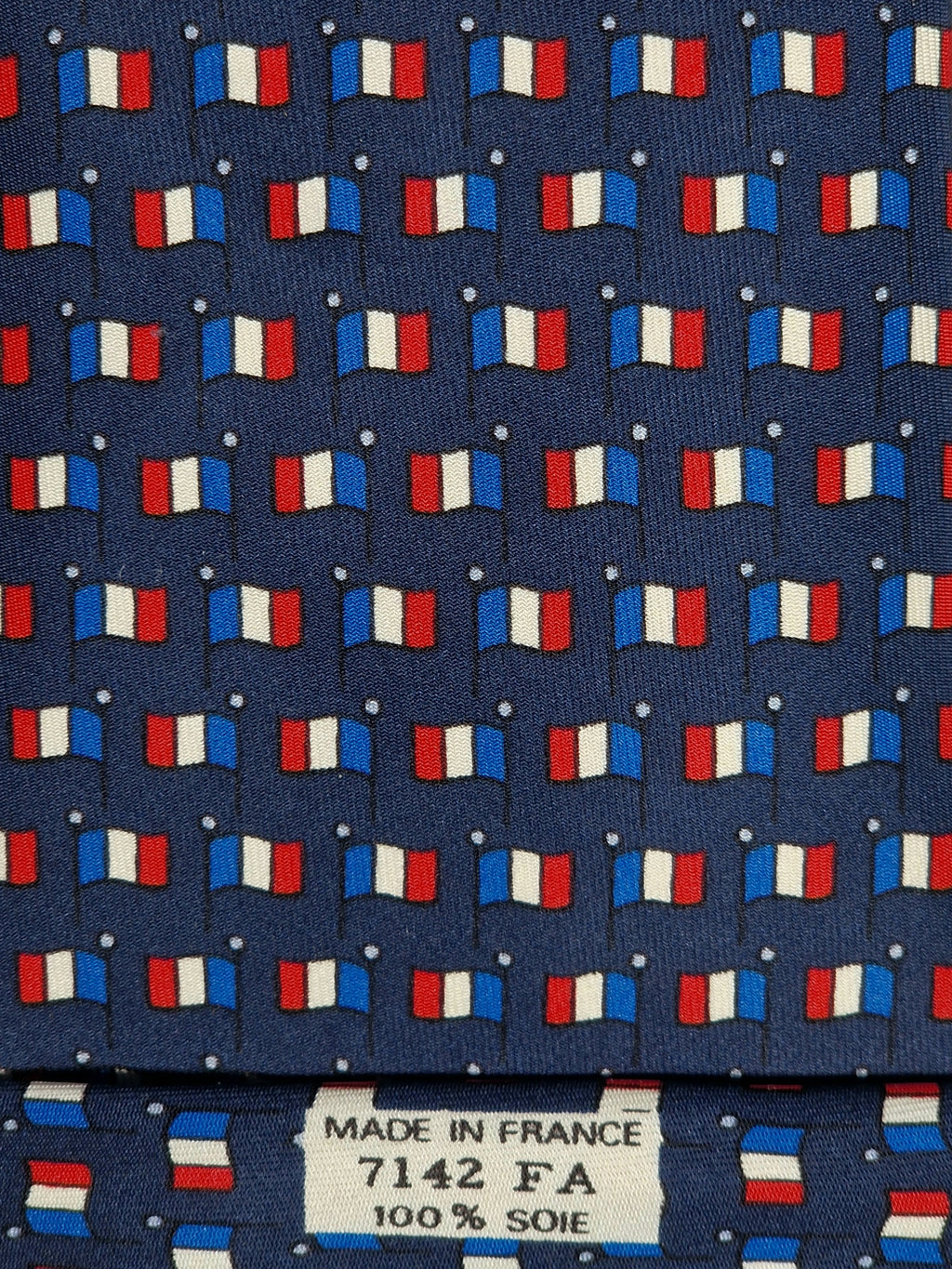 007142 Hermès tie french flags 7142 FA