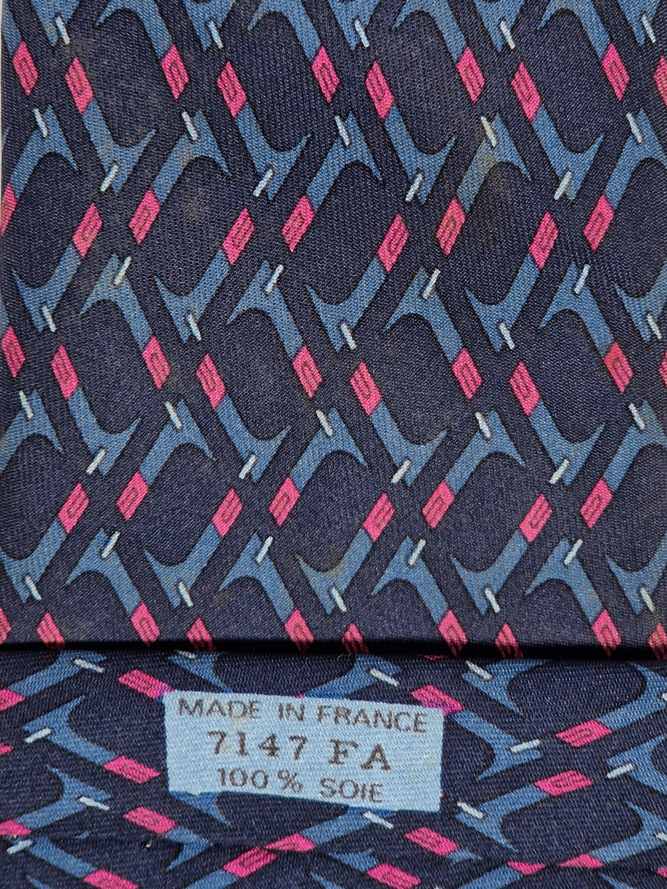 Hermés 7147 FA Tie