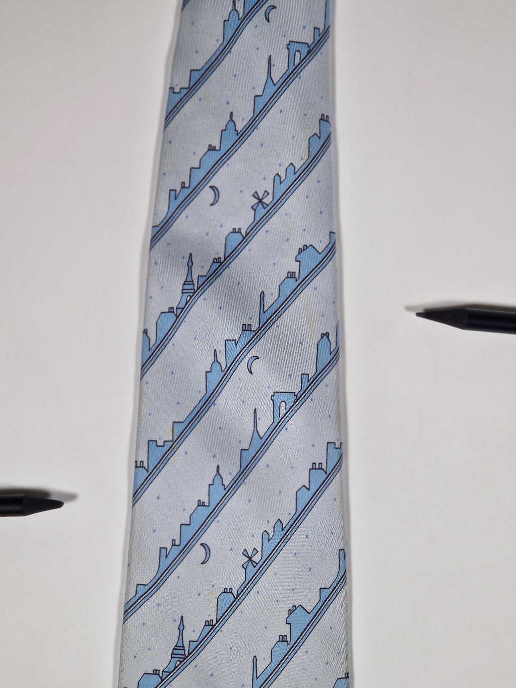 007163 Hermès tie blue Paris skyline 7163 FA