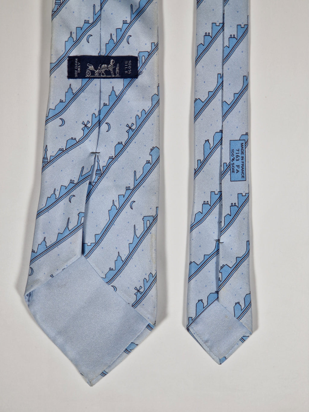 007163 Hermès tie blue Paris skyline 7163 FA